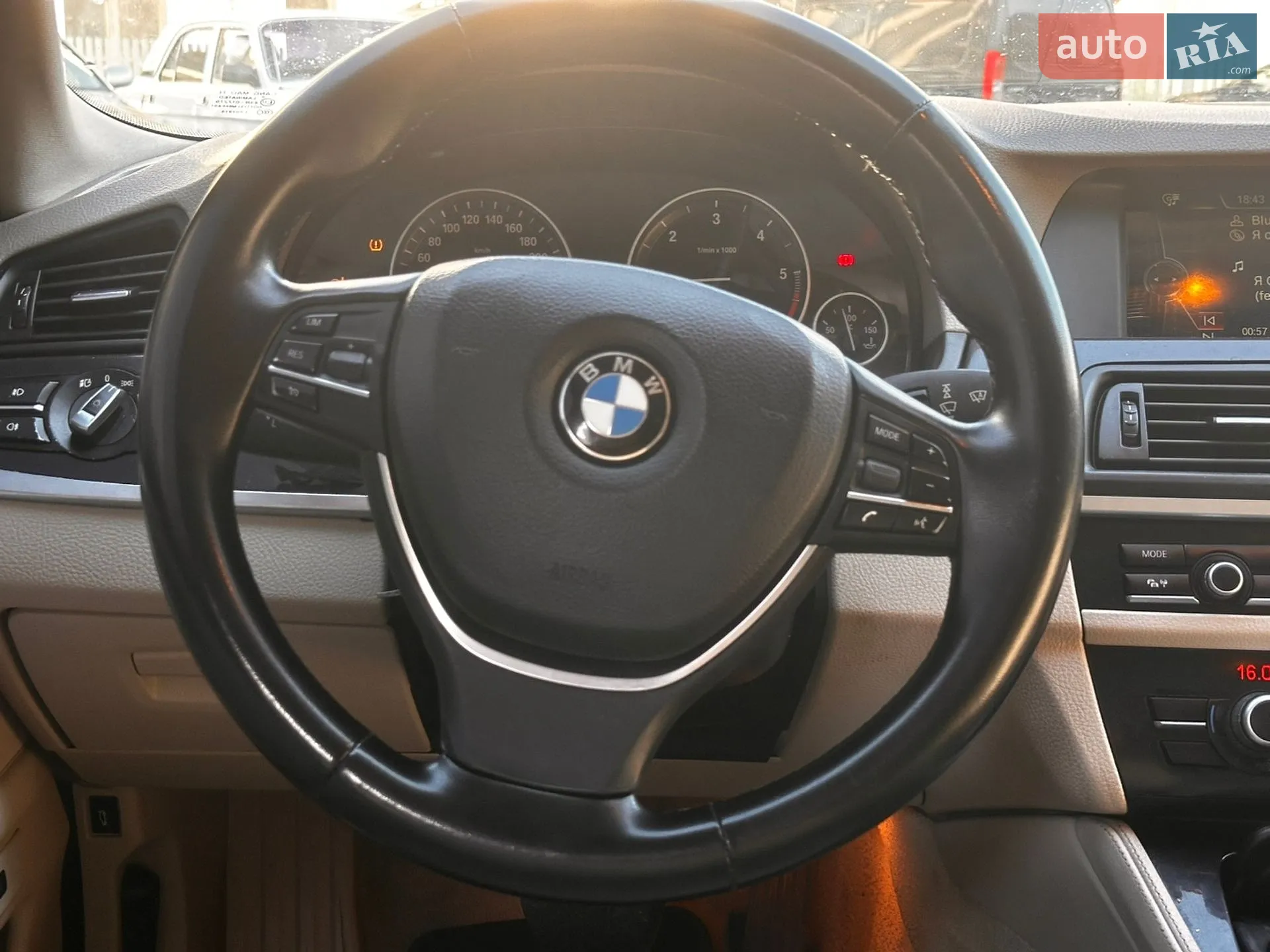 2012 BMW 5er - мініатюра 25