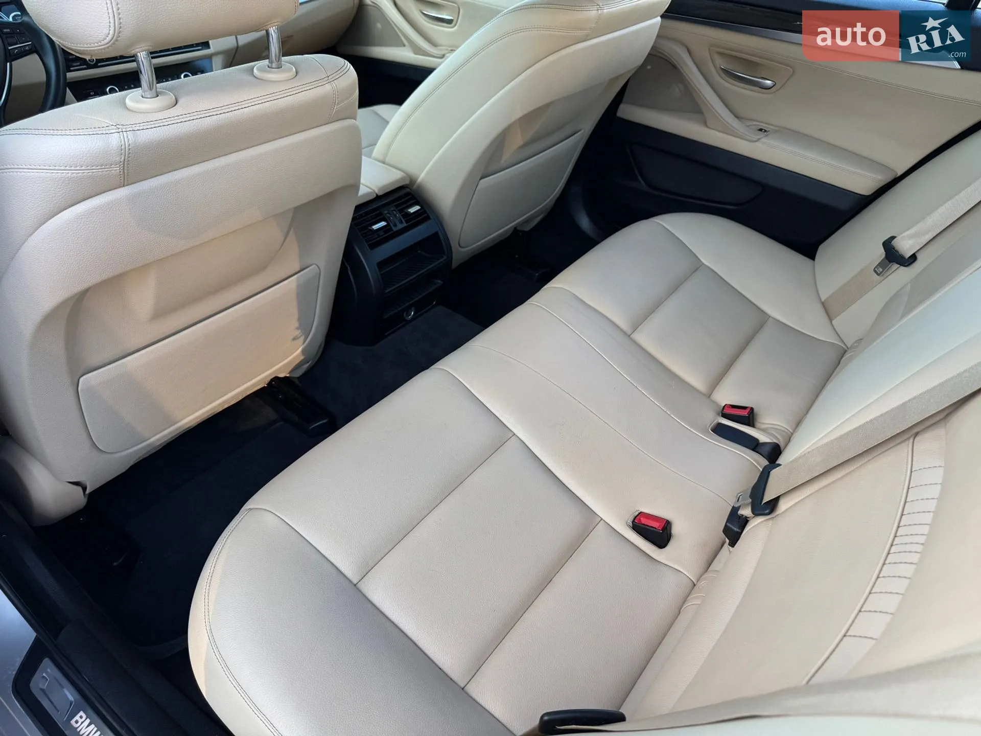 2015 BMW 5er - мініатюра 27
