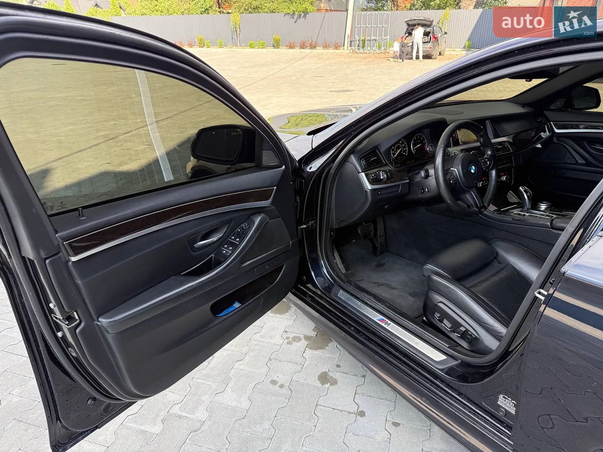 2016 BMW 5er - мініатюра 18