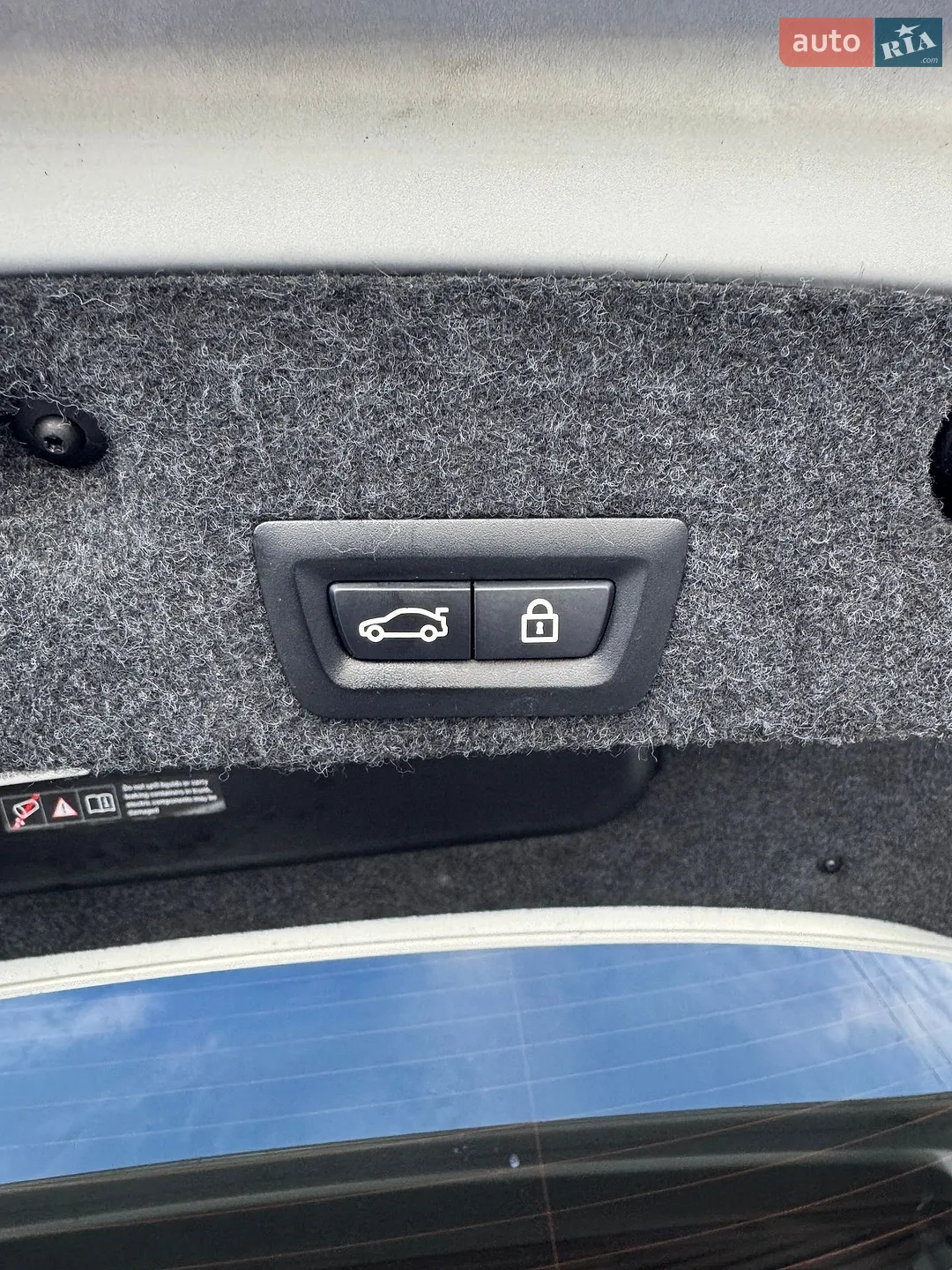 2012 BMW 5er - мініатюра 9