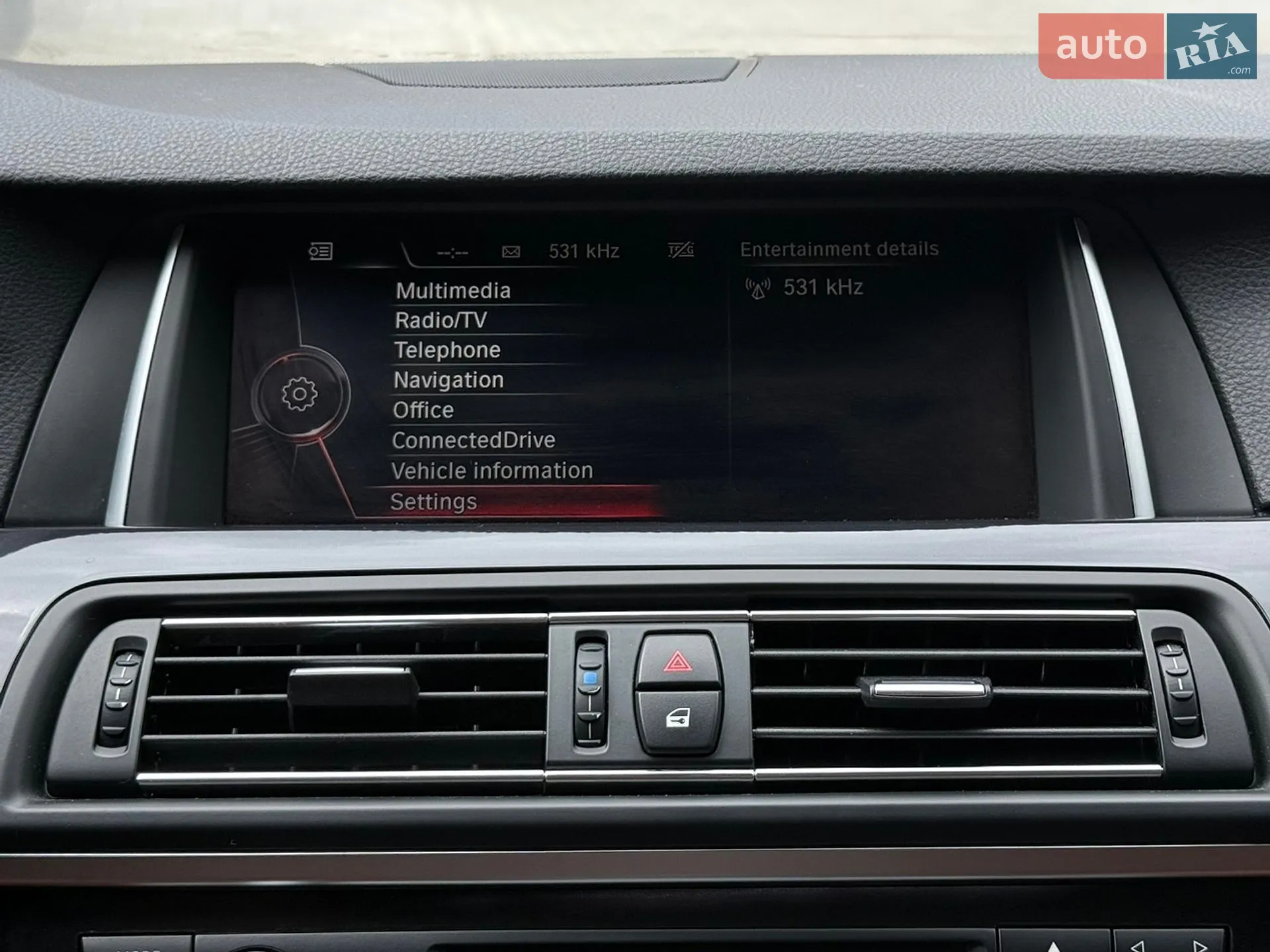 2016 BMW 5er - мініатюра 63