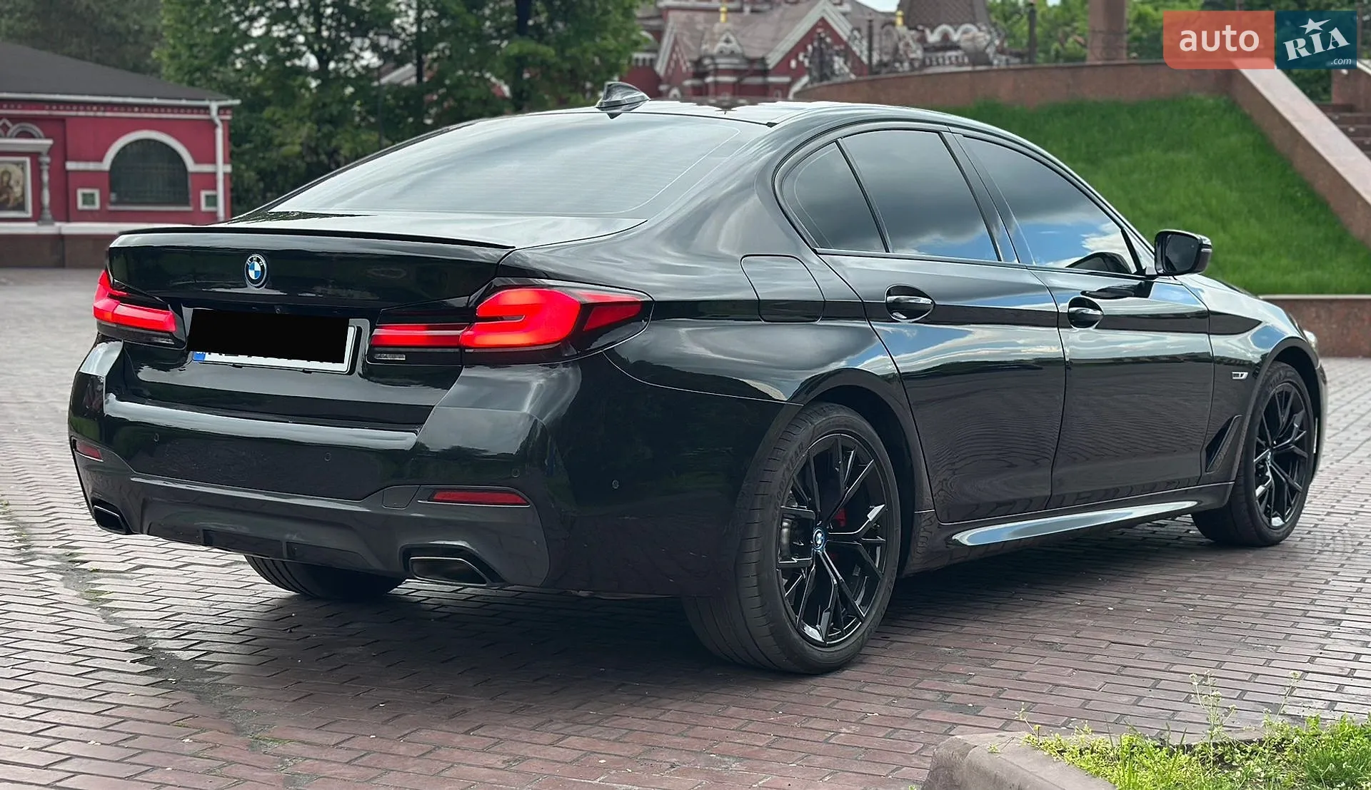 BMW 5 Series 2022 VIN WBA13AG08PCM36169 фото оголошення 8 з 49