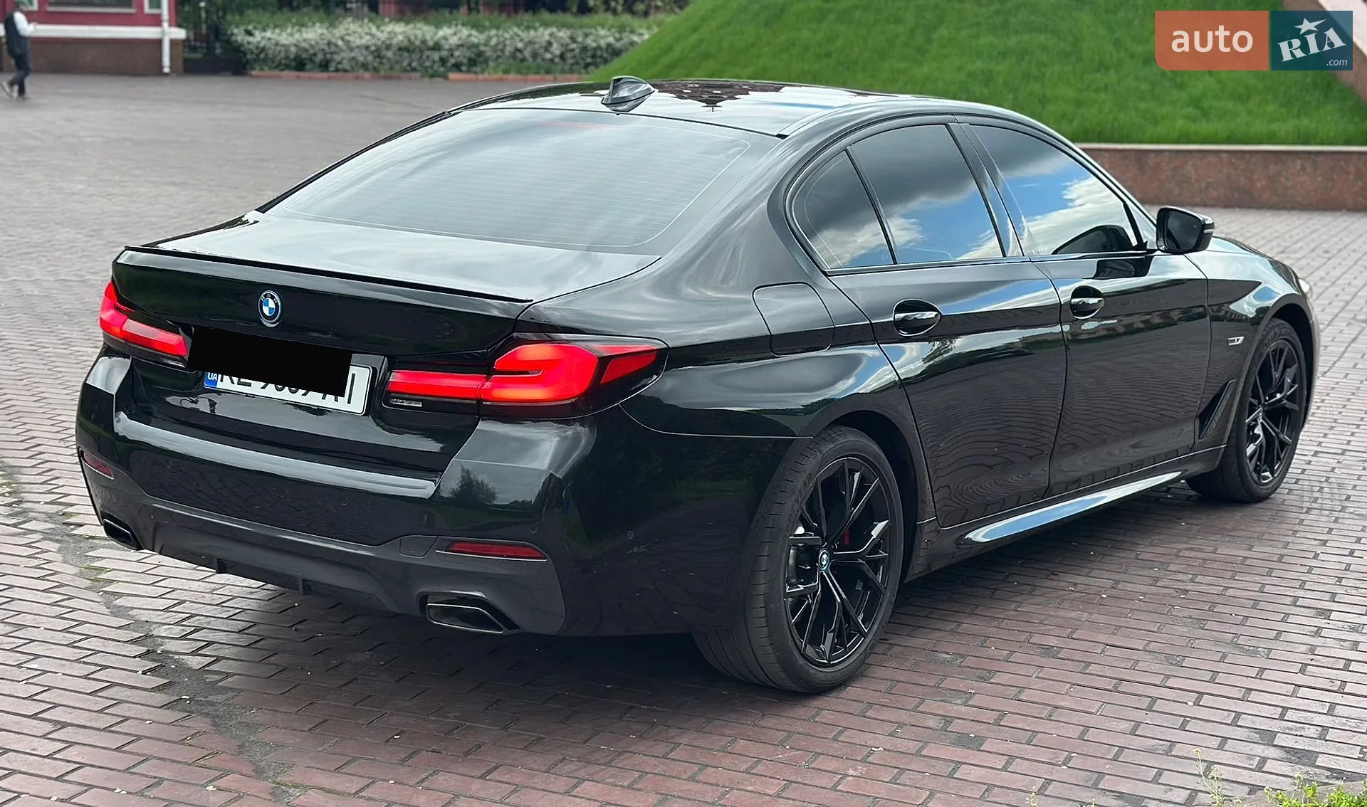 BMW 5 Series 2022 VIN WBA13AG08PCM36169 фото оголошення 9 з 49