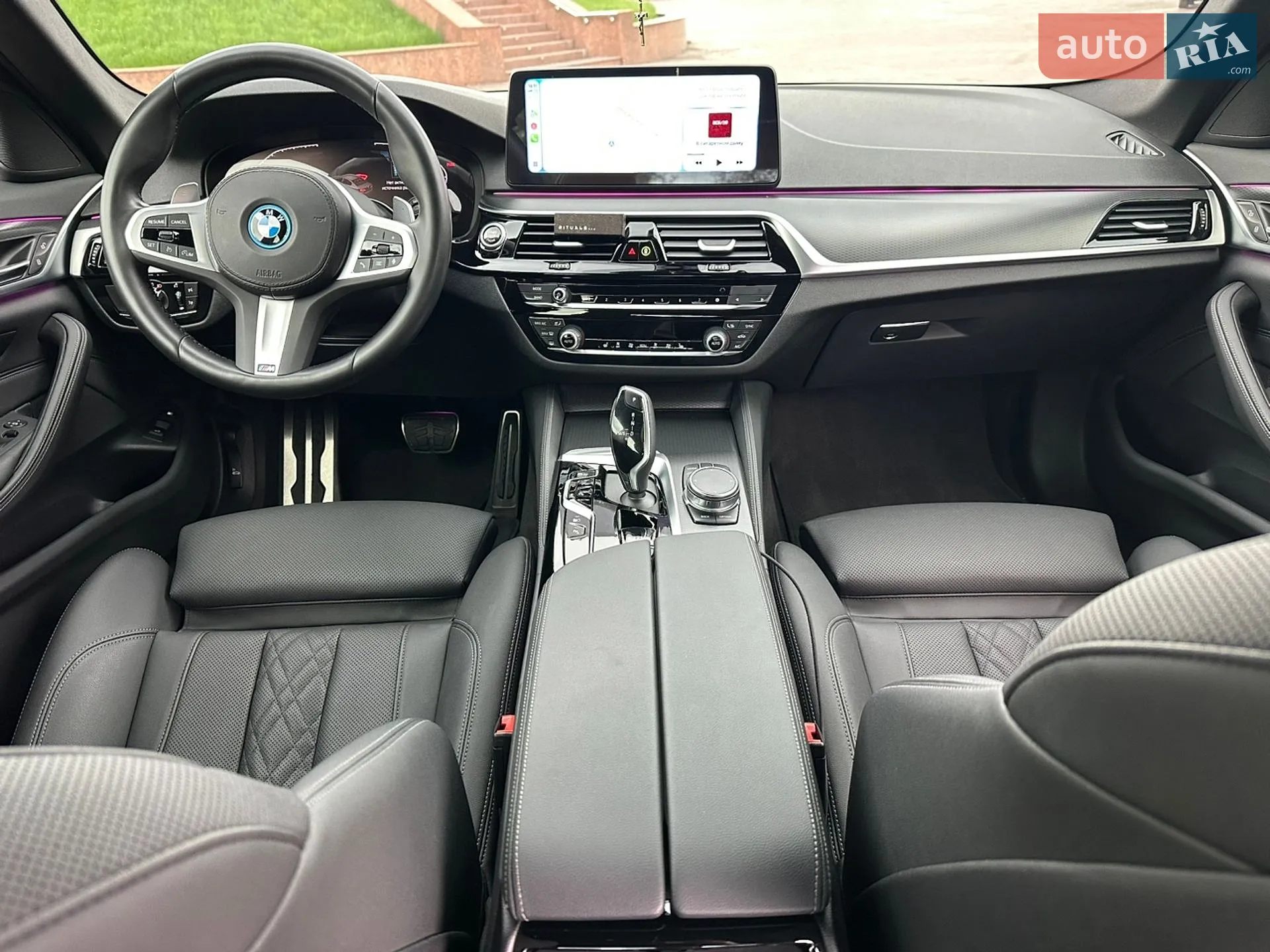 BMW 5 Series 2022 VIN WBA13AG08PCM36169 фото оголошення 31 з 49