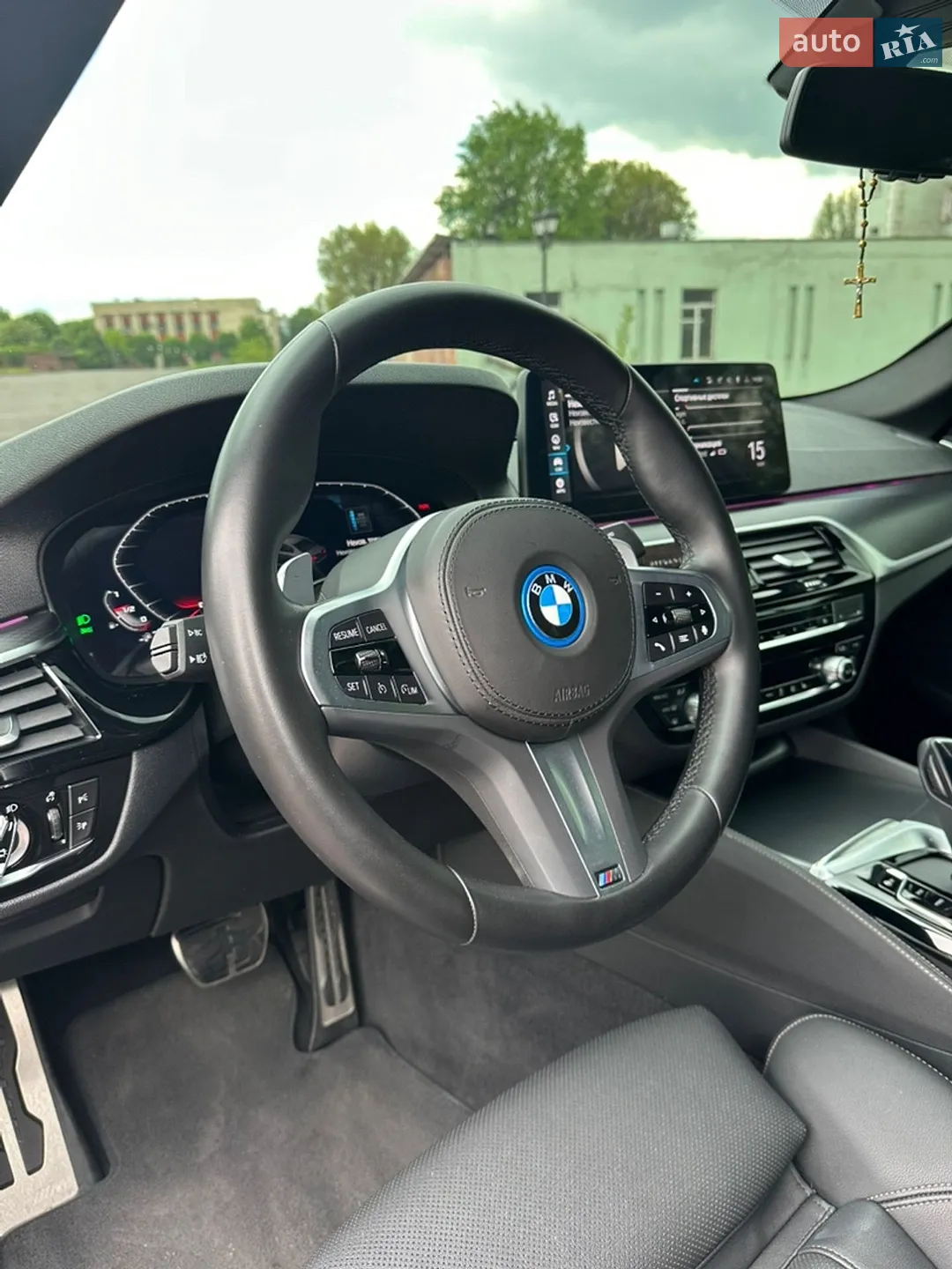 BMW 5 Series 2022 VIN WBA13AG08PCM36169 фото оголошення 39 з 49
