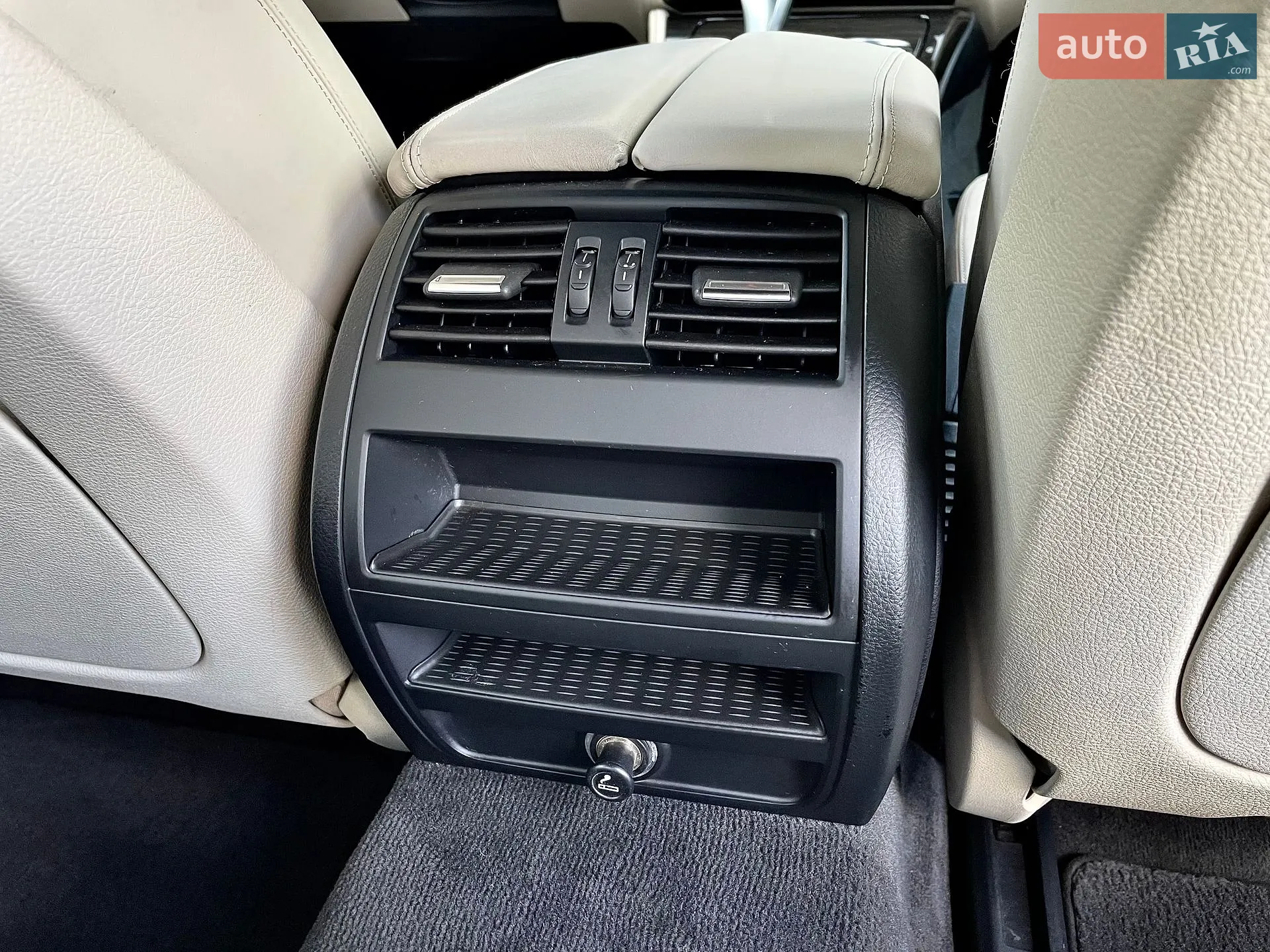 2014 BMW 5er - мініатюра 129