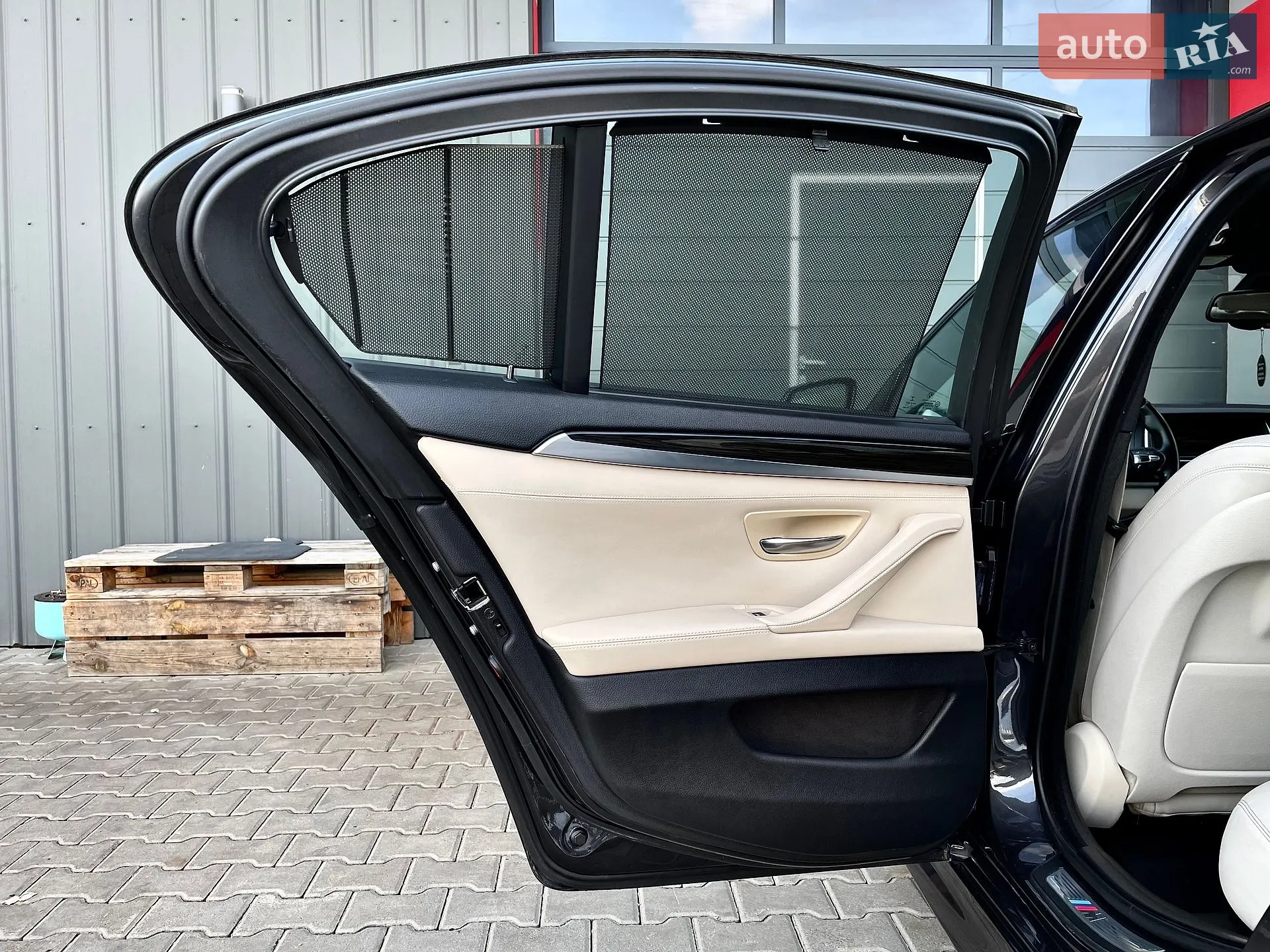 2014 BMW 5er - мініатюра 141
