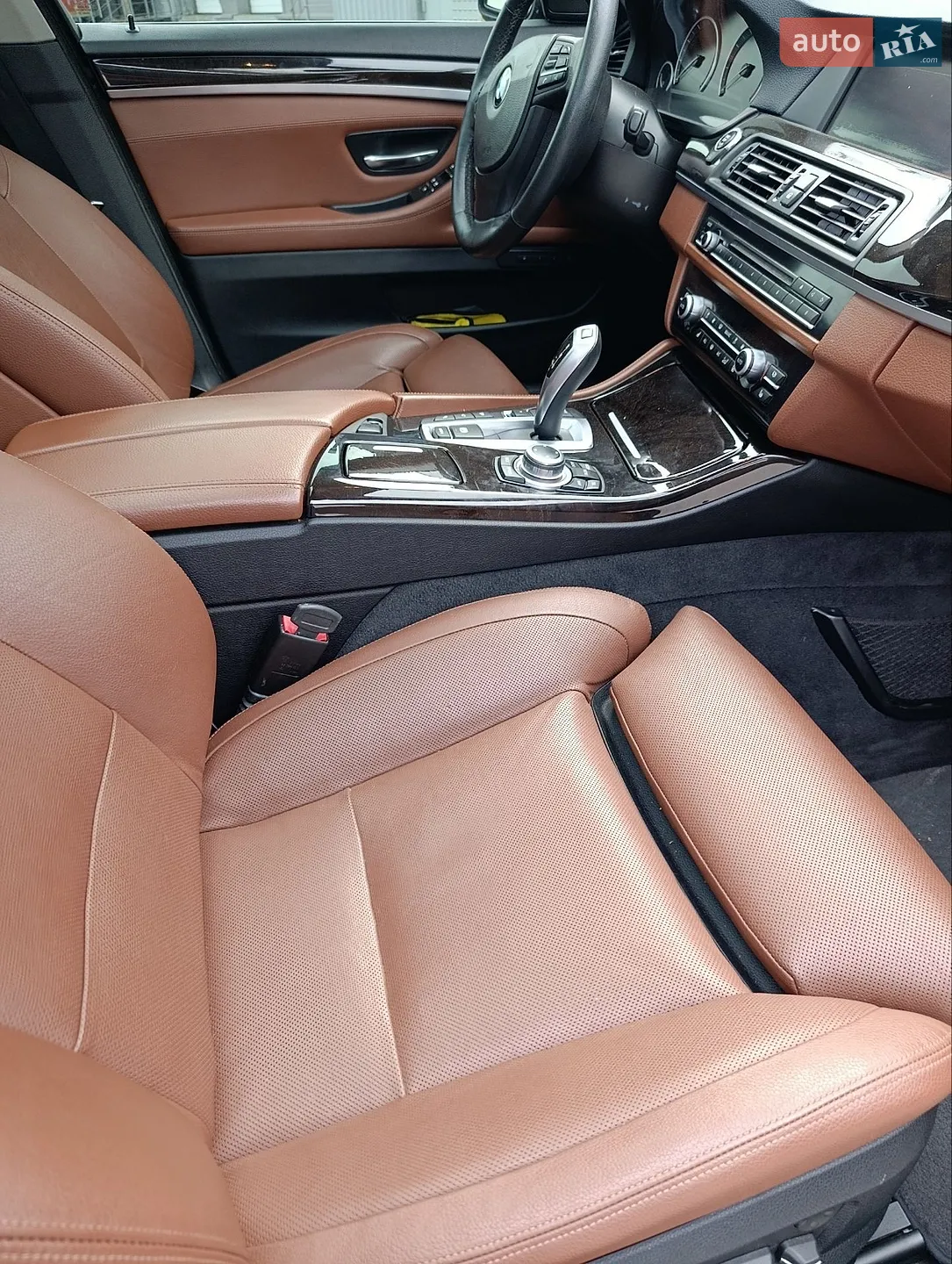 2012 BMW 5er - мініатюра 11