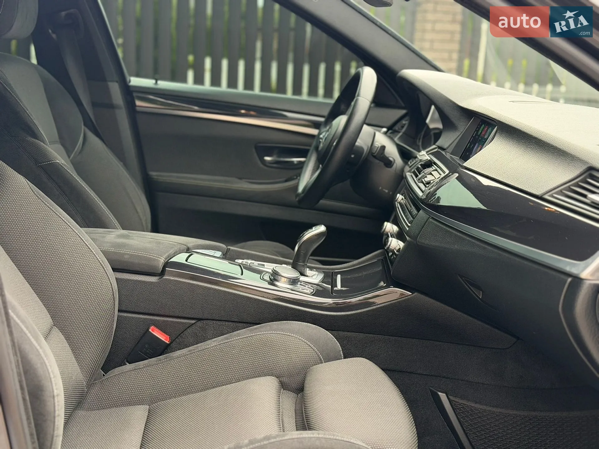 2013 BMW 5er - мініатюра 19