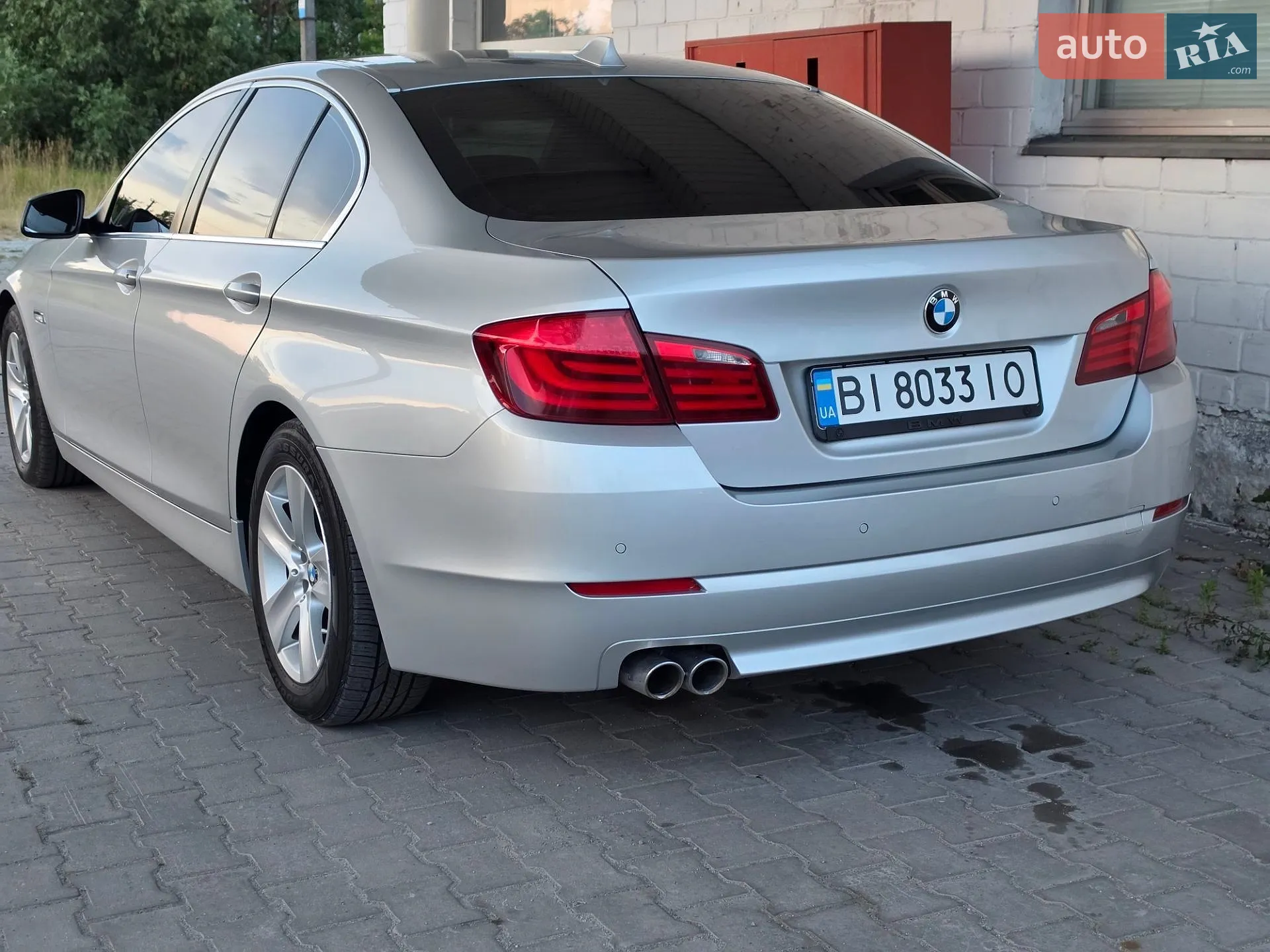 2010 BMW 5er - мініатюра 2