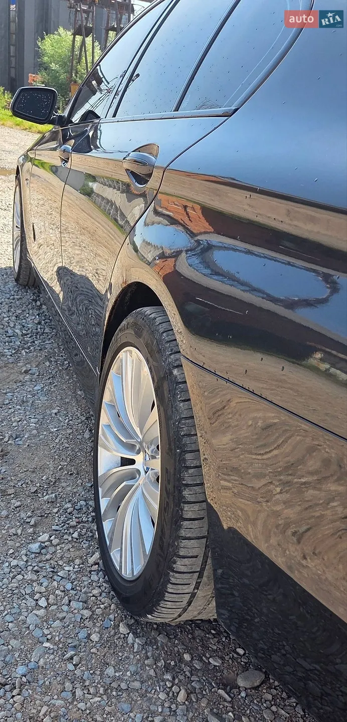 2013 BMW 5er - мініатюра 9