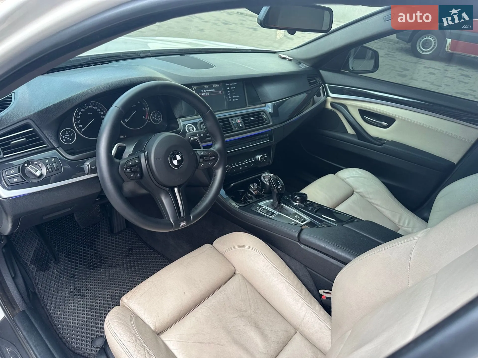 2012 BMW 5er - мініатюра 8