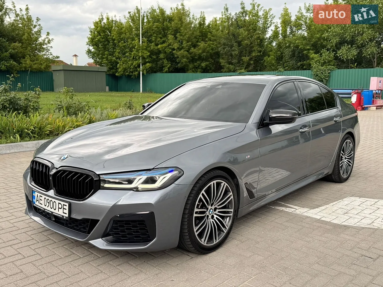 2017 BMW 5er - мініатюра 31