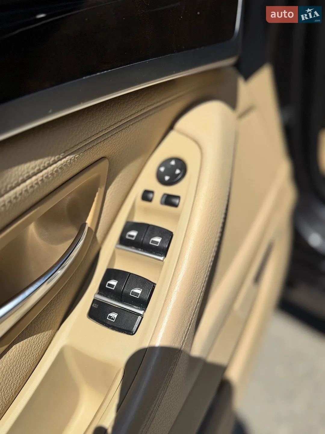 2014 BMW 5er - мініатюра 9