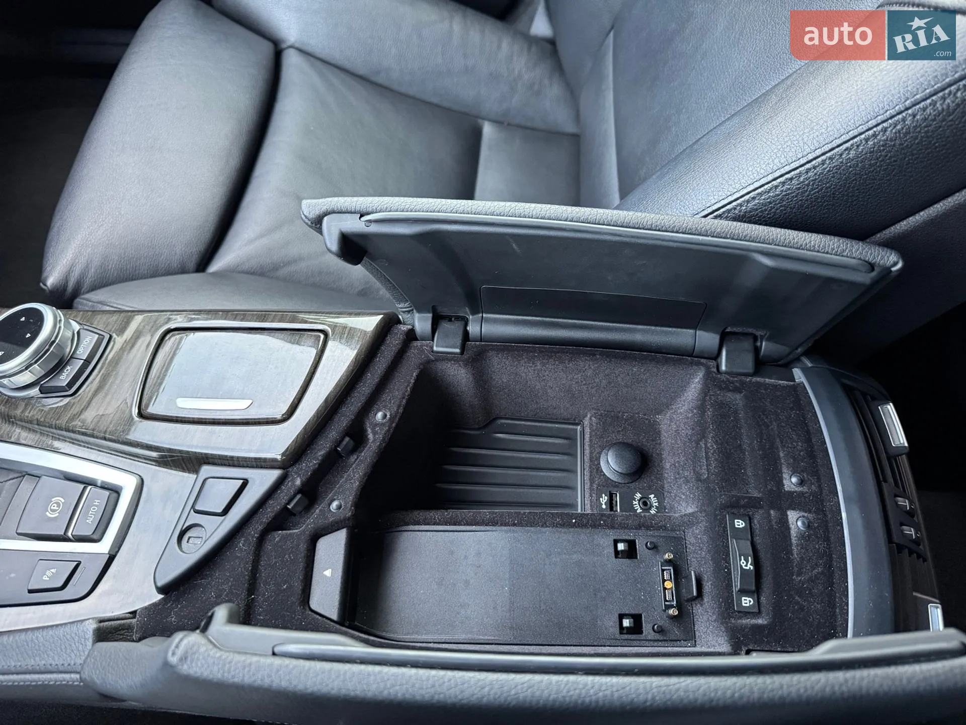 2012 BMW 5er - мініатюра 42