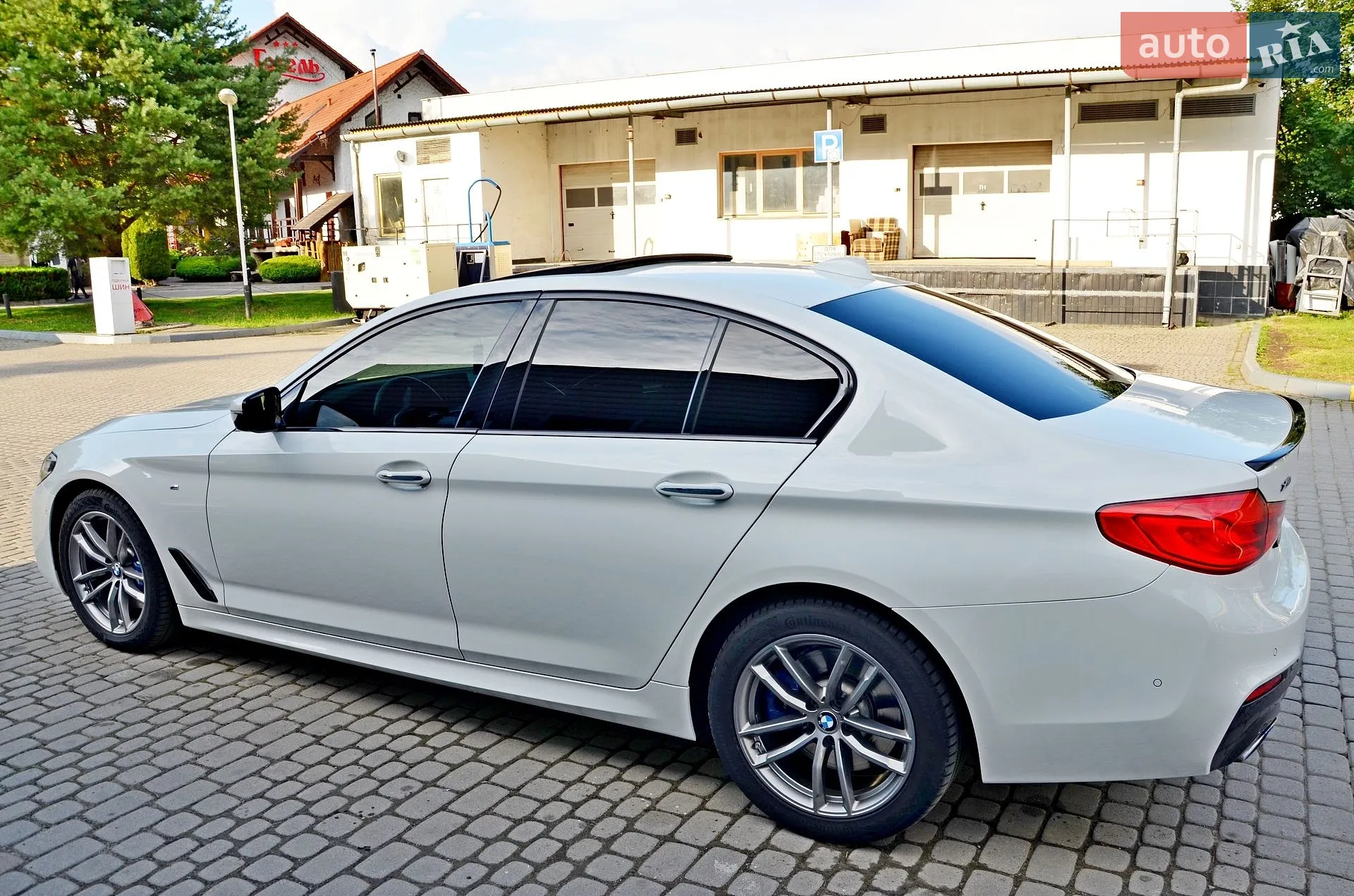 2017 BMW 5er - мініатюра 18