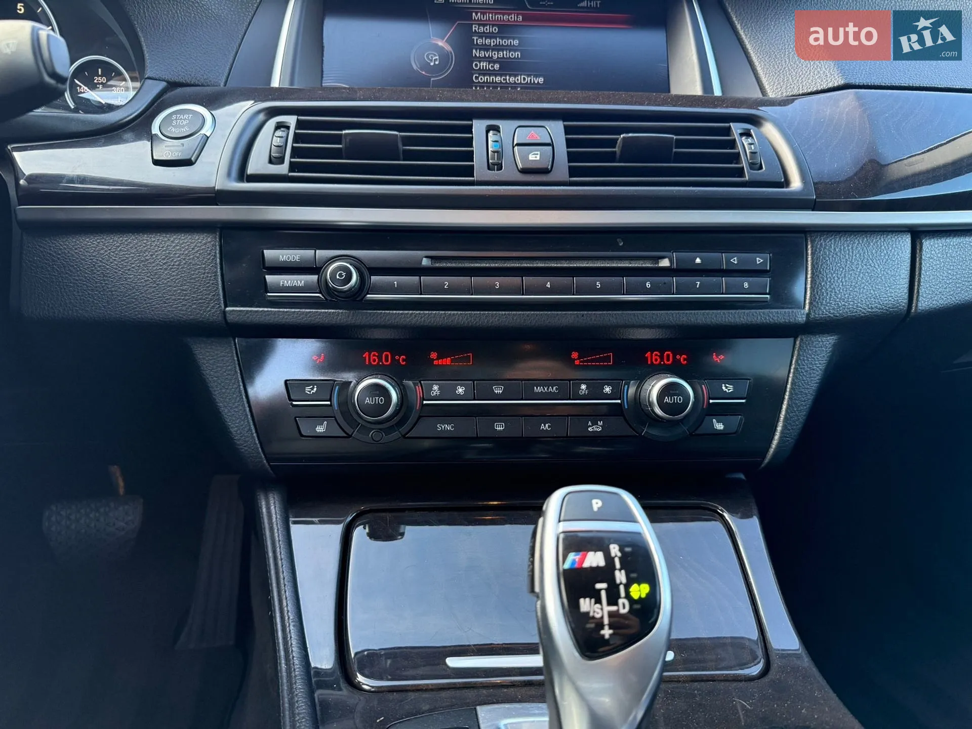 2015 BMW 5er - мініатюра 8