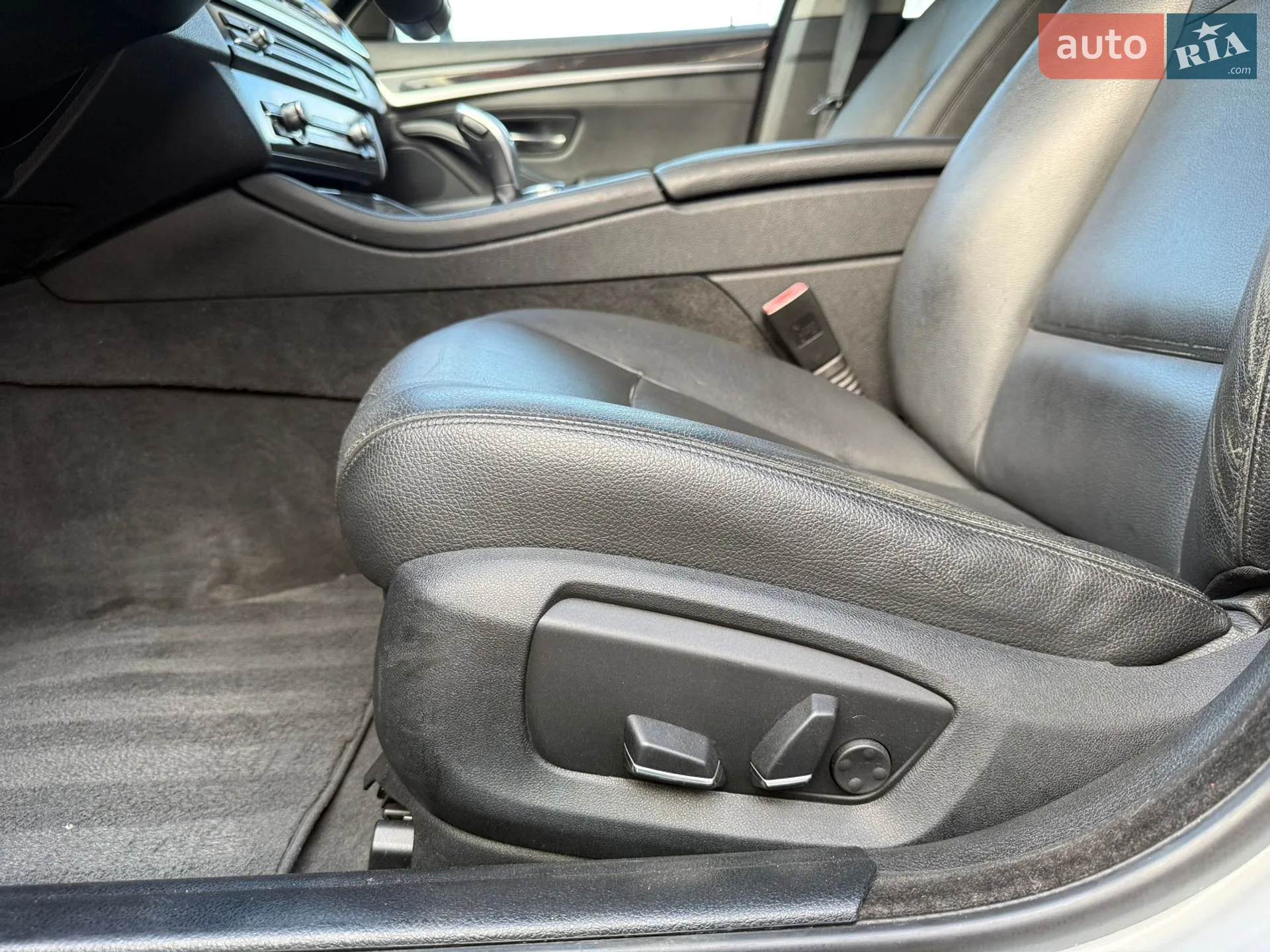 2015 BMW 5er - мініатюра 11