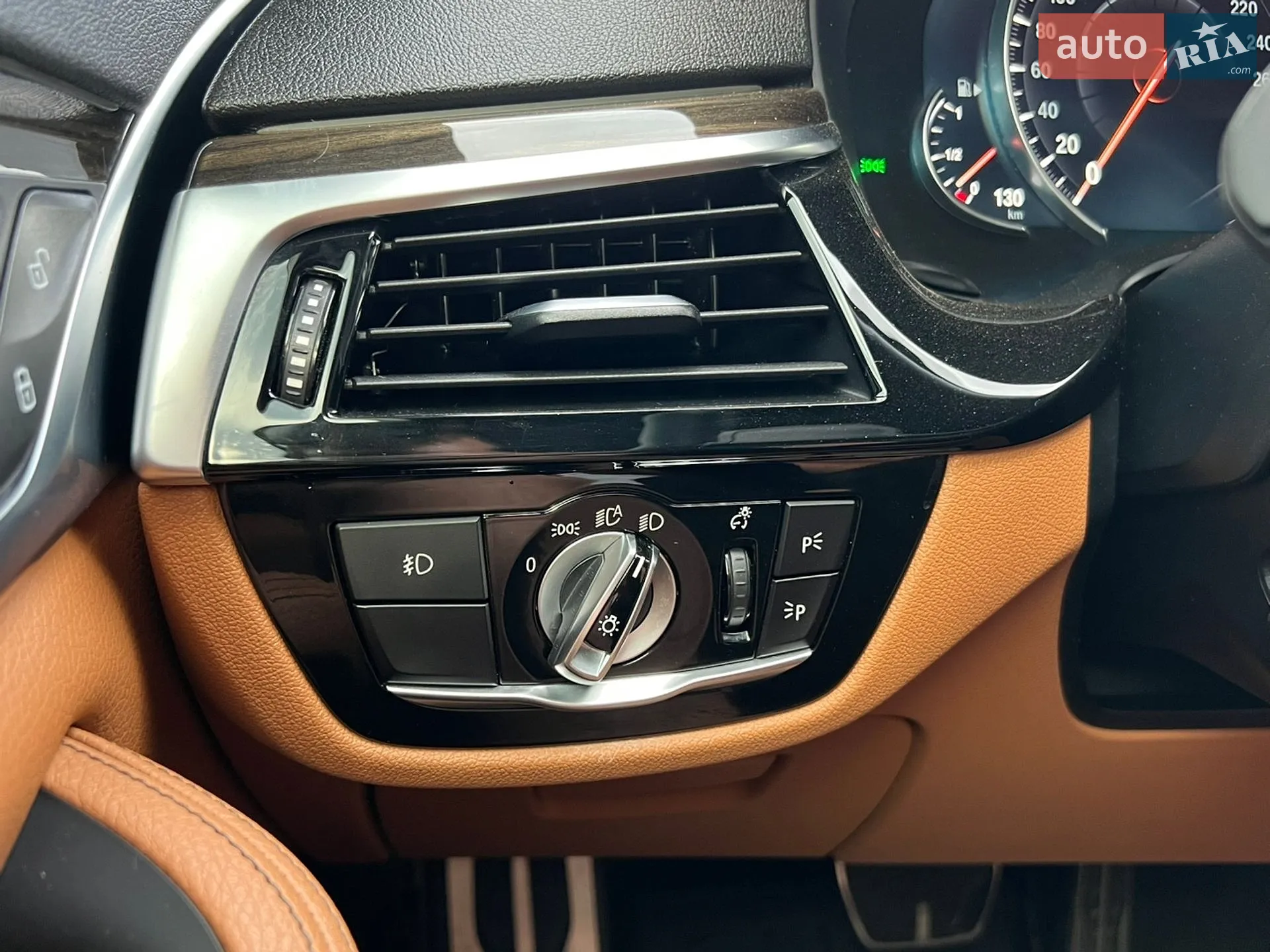 2018 BMW 5er - мініатюра 32