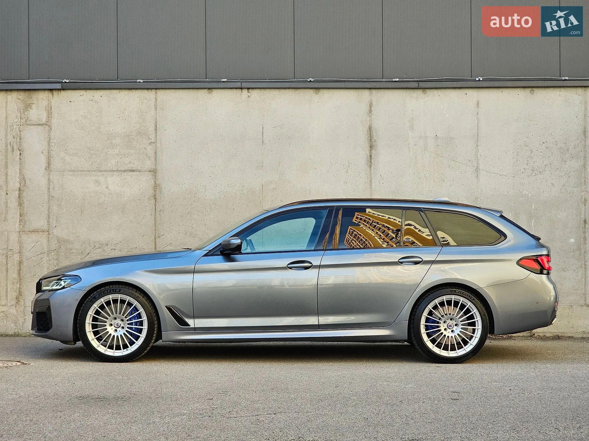 2019 BMW 5er - мініатюра 2