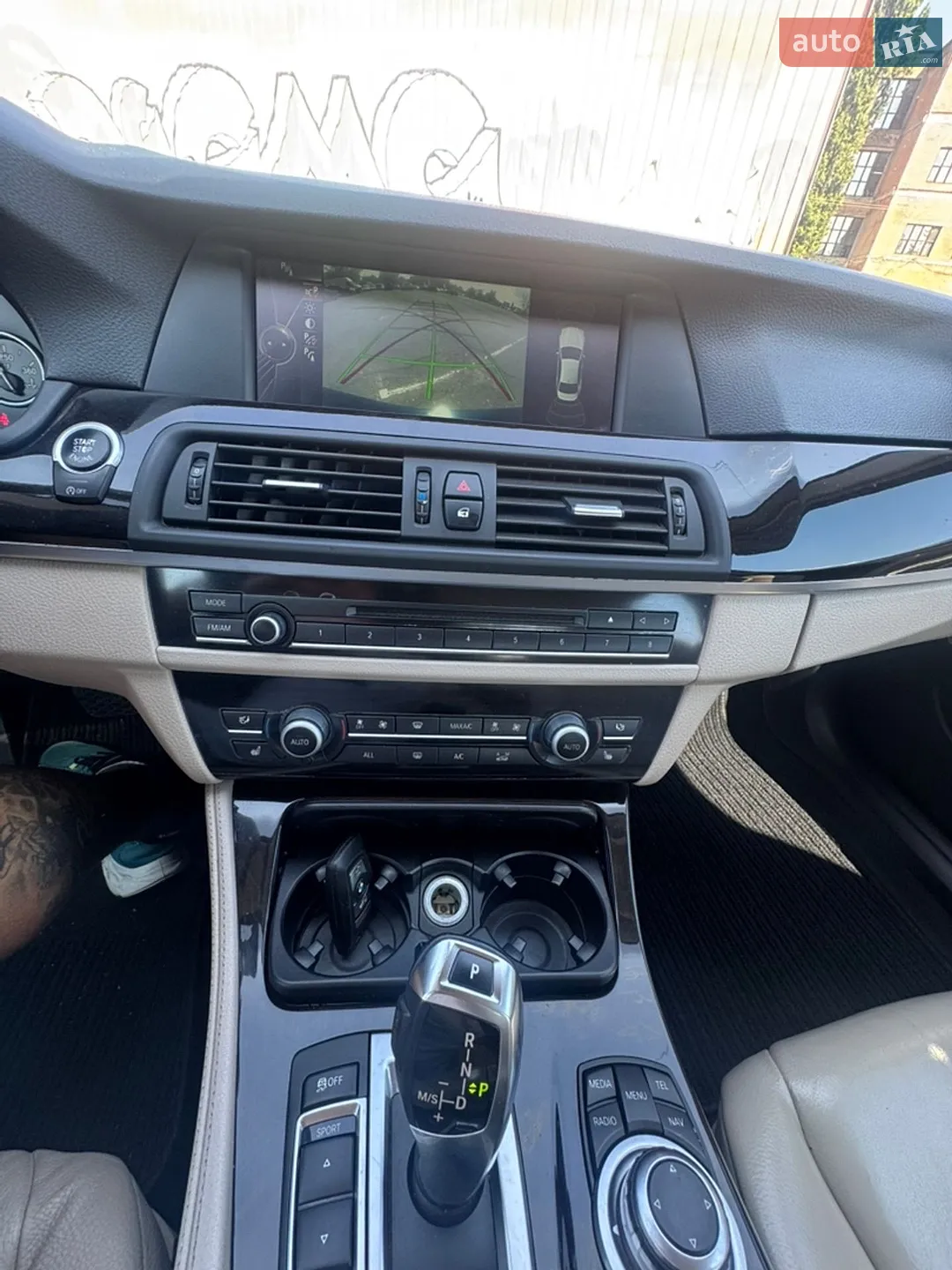2012 BMW 5er - мініатюра 11