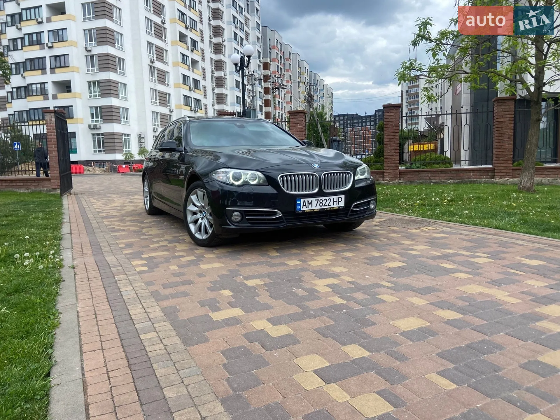 2014 BMW 5er - мініатюра 10