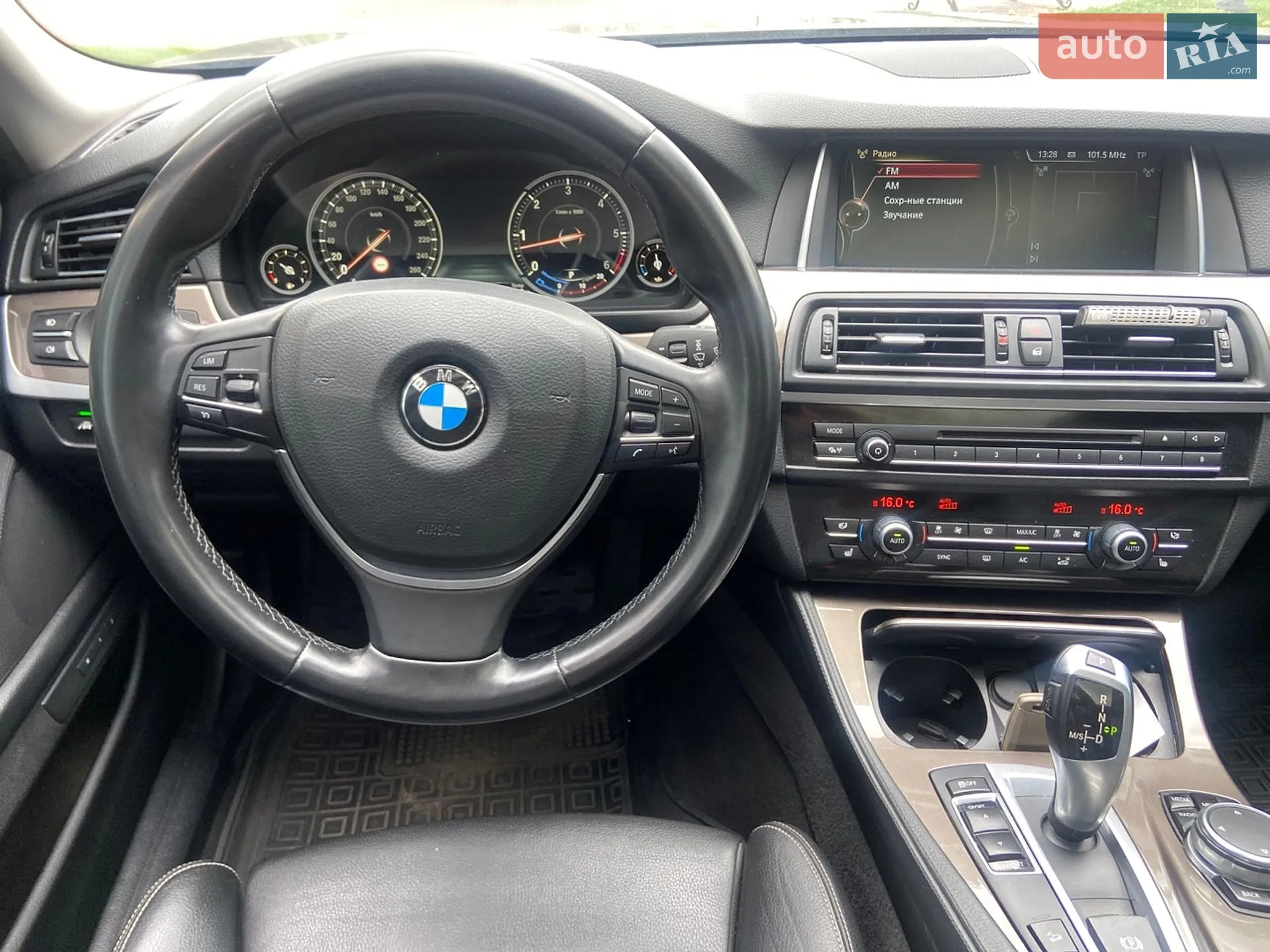 2014 BMW 5er - мініатюра 19