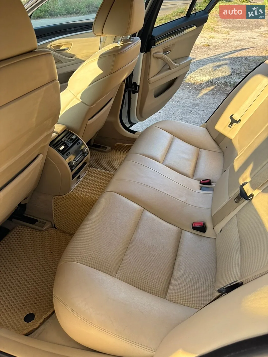 2012 BMW 5er - мініатюра 13