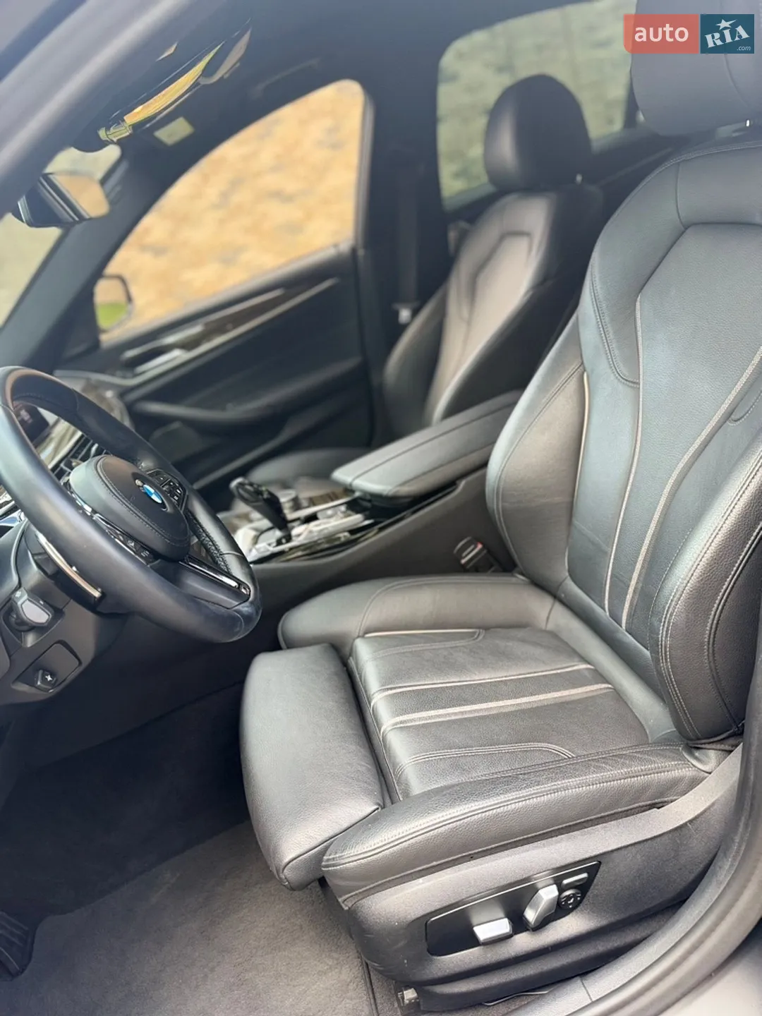 BMW 5 Series 2020 VIN WBAJS1C06LWW80811 фото оголошення 14 з 18