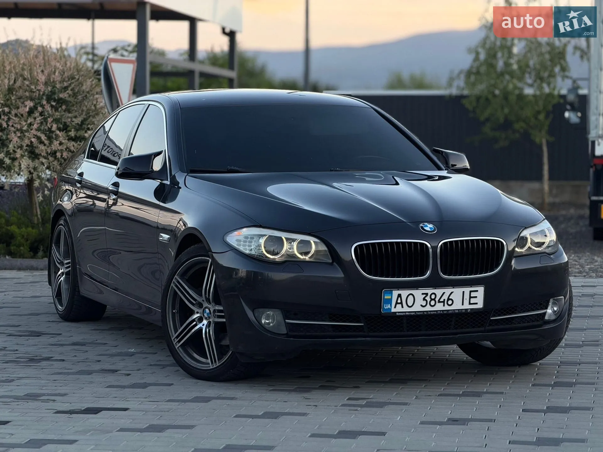 2012 BMW 5er - мініатюра 5
