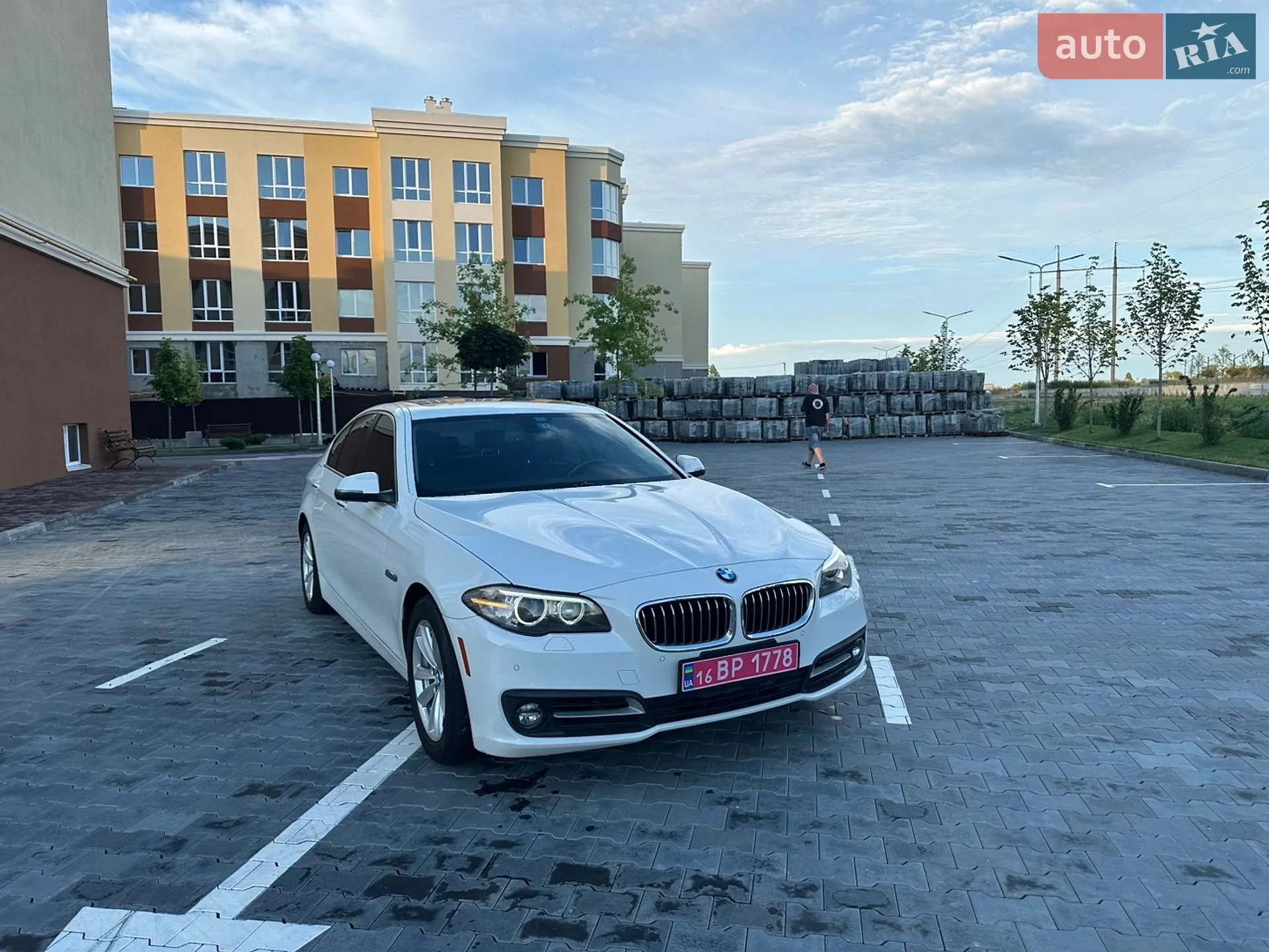 2016 BMW 5er - мініатюра 13