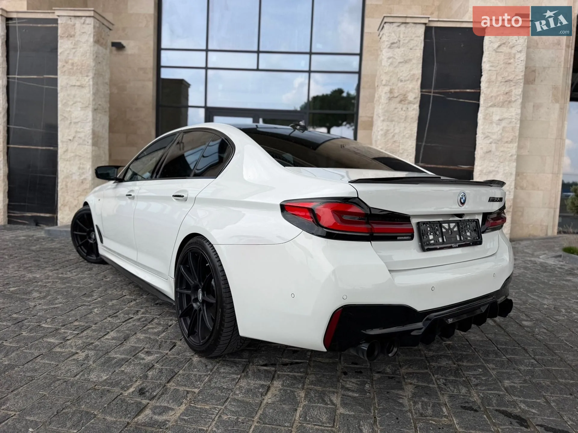 2017 BMW 5er - мініатюра 5