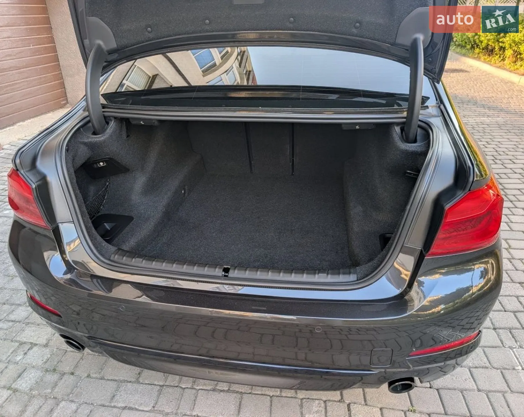 BMW 5 Series 2017 VIN WBAJA5C35HG894016 фото оголошення 81 з 86