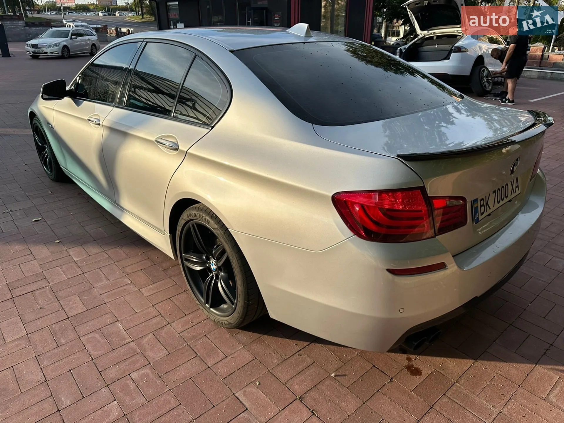 2011 BMW 5er - мініатюра 16