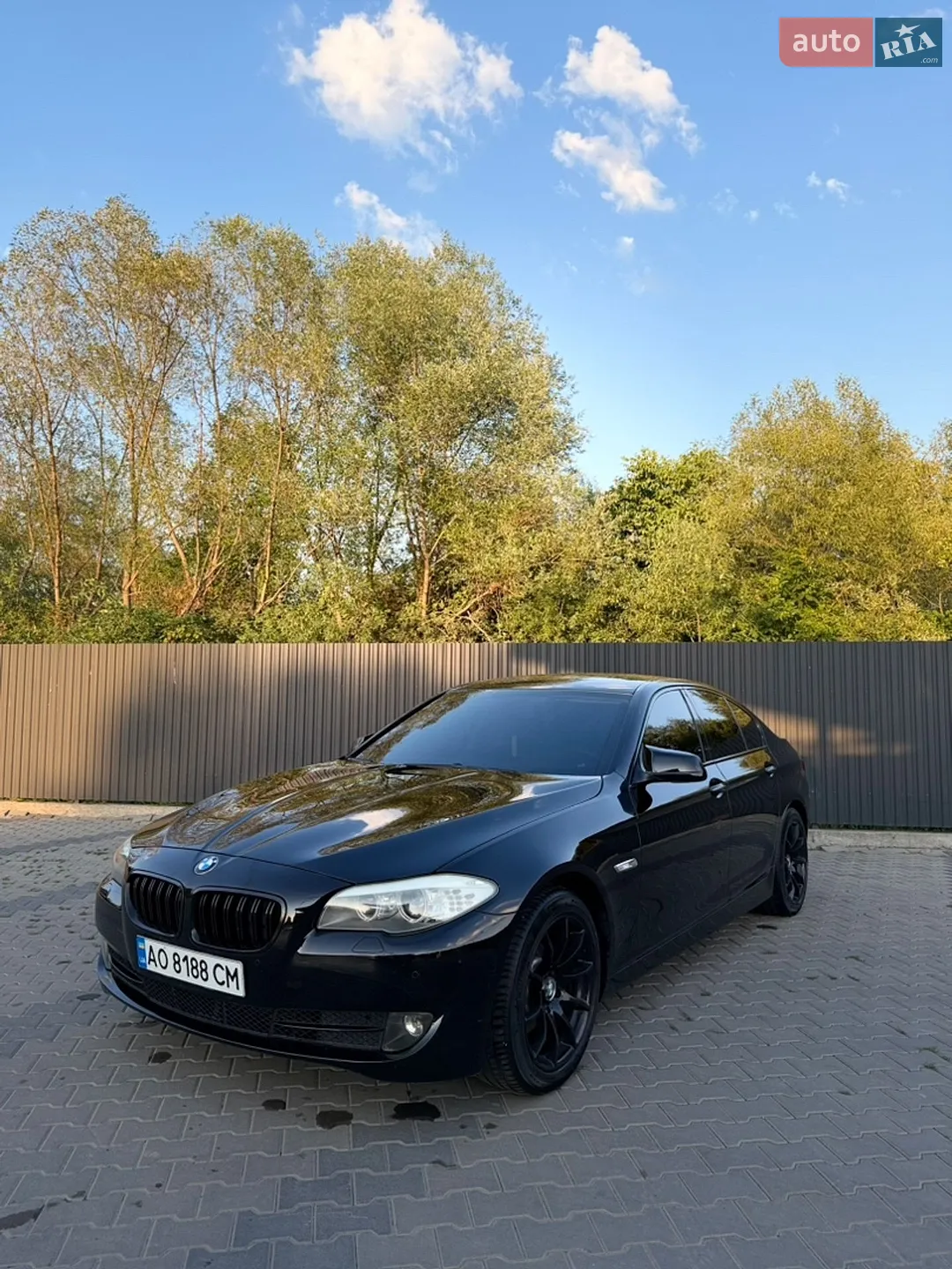 2012 BMW 5er - мініатюра 2