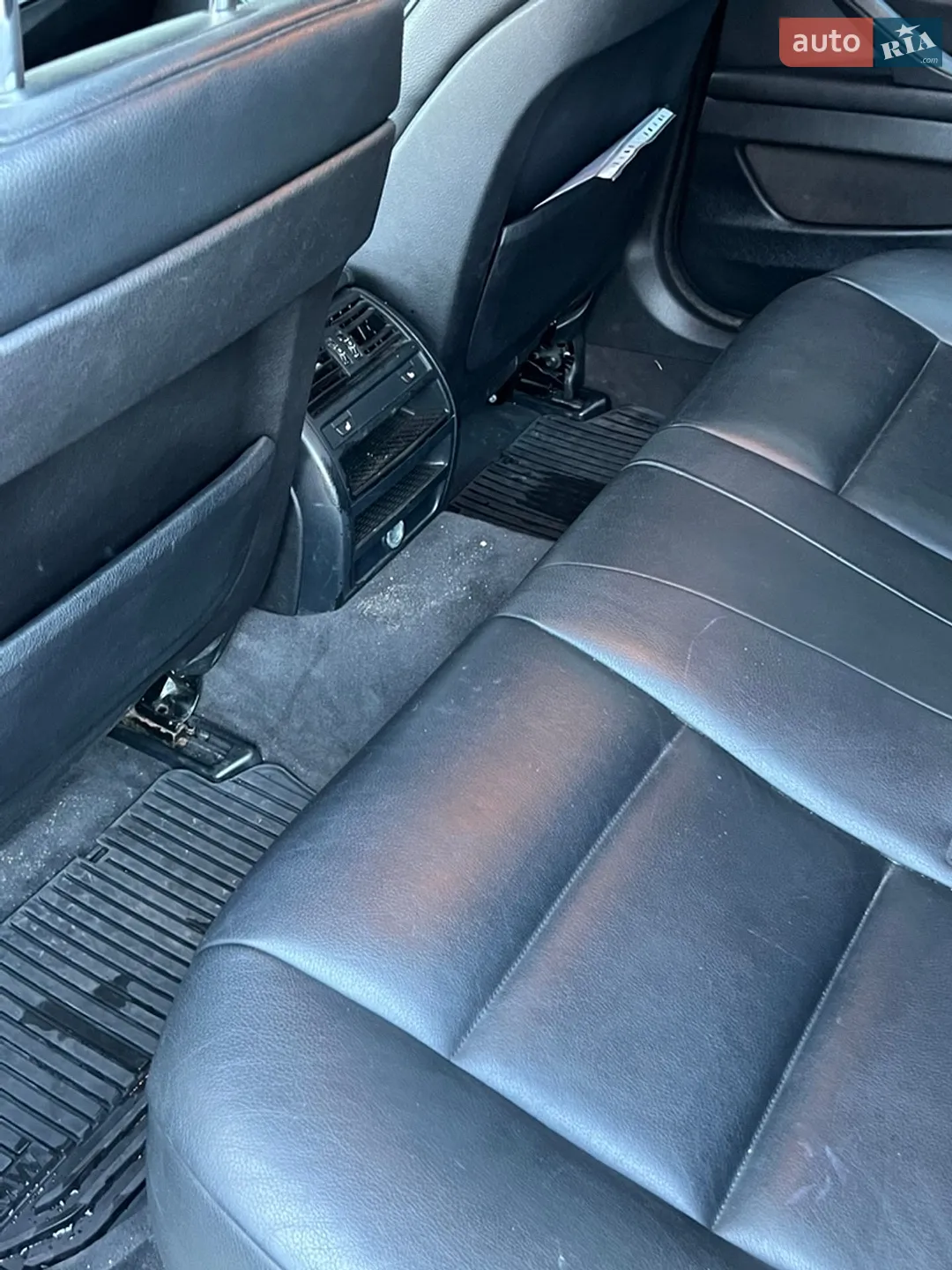 2012 BMW 5er - мініатюра 12