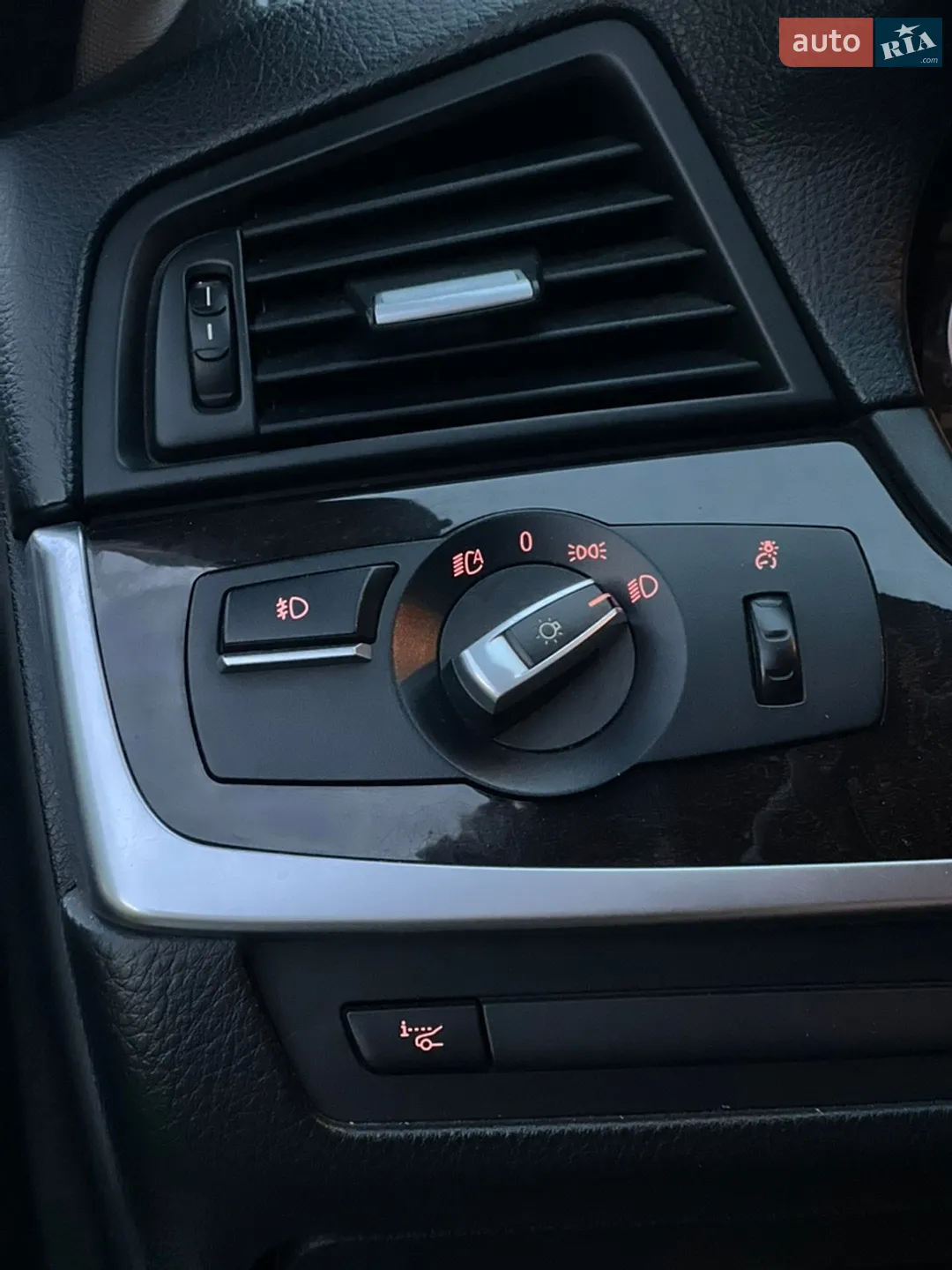 2015 BMW 5er - мініатюра 22
