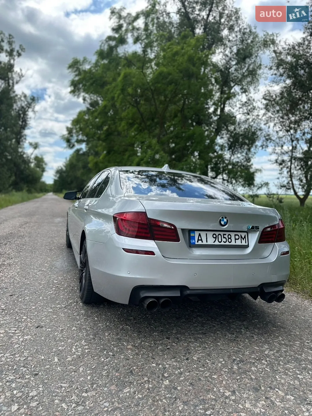 2010 BMW 5er - мініатюра 3