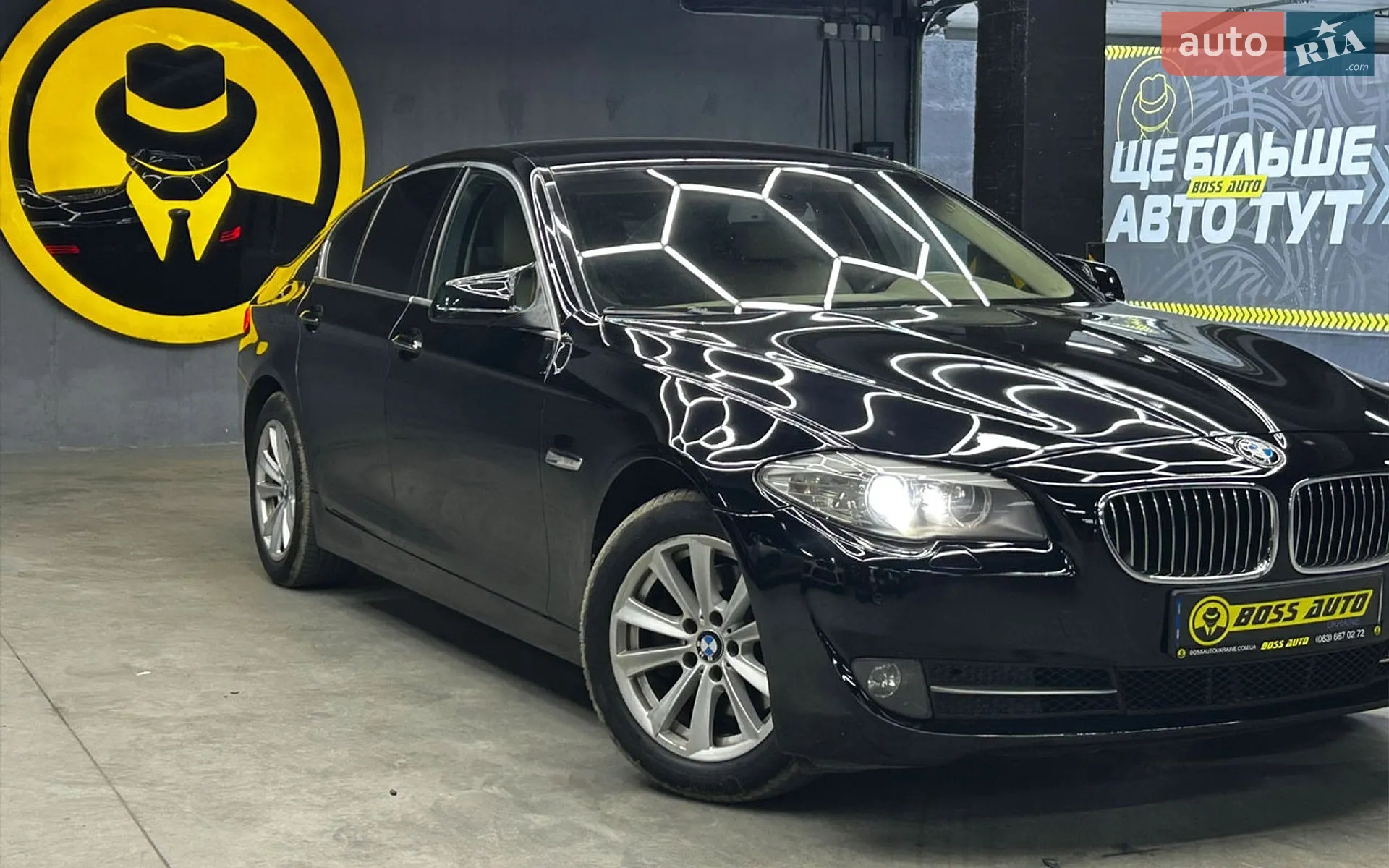2011 BMW 5er - мініатюра 2