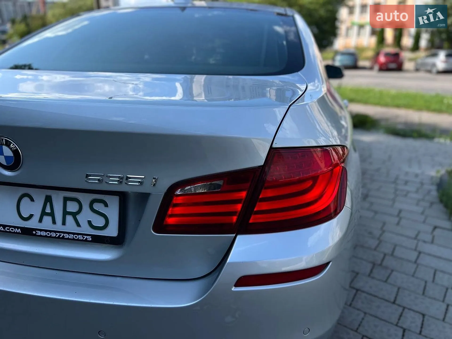 2011 BMW 5er - мініатюра 8