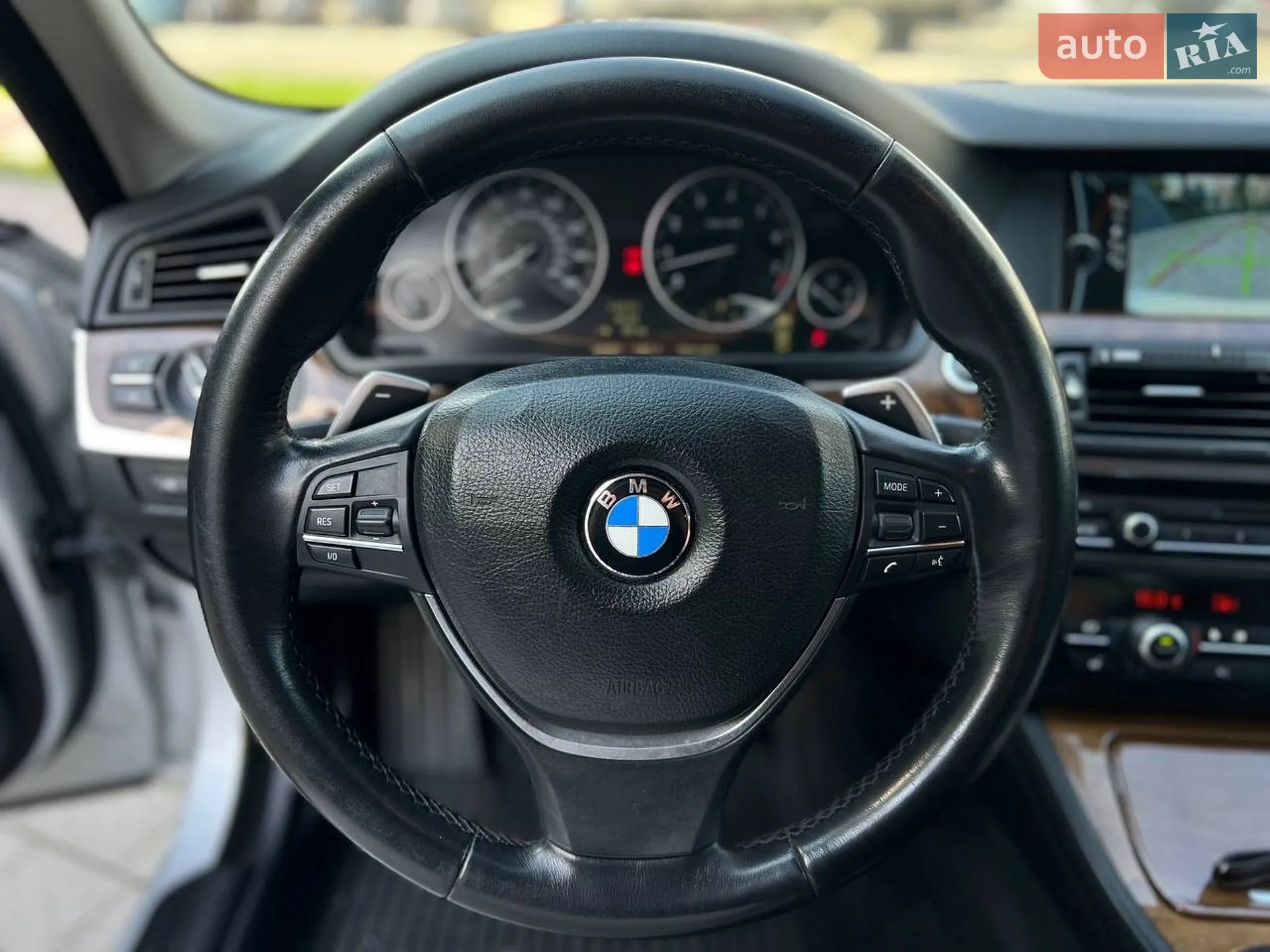 2011 BMW 5er - мініатюра 10