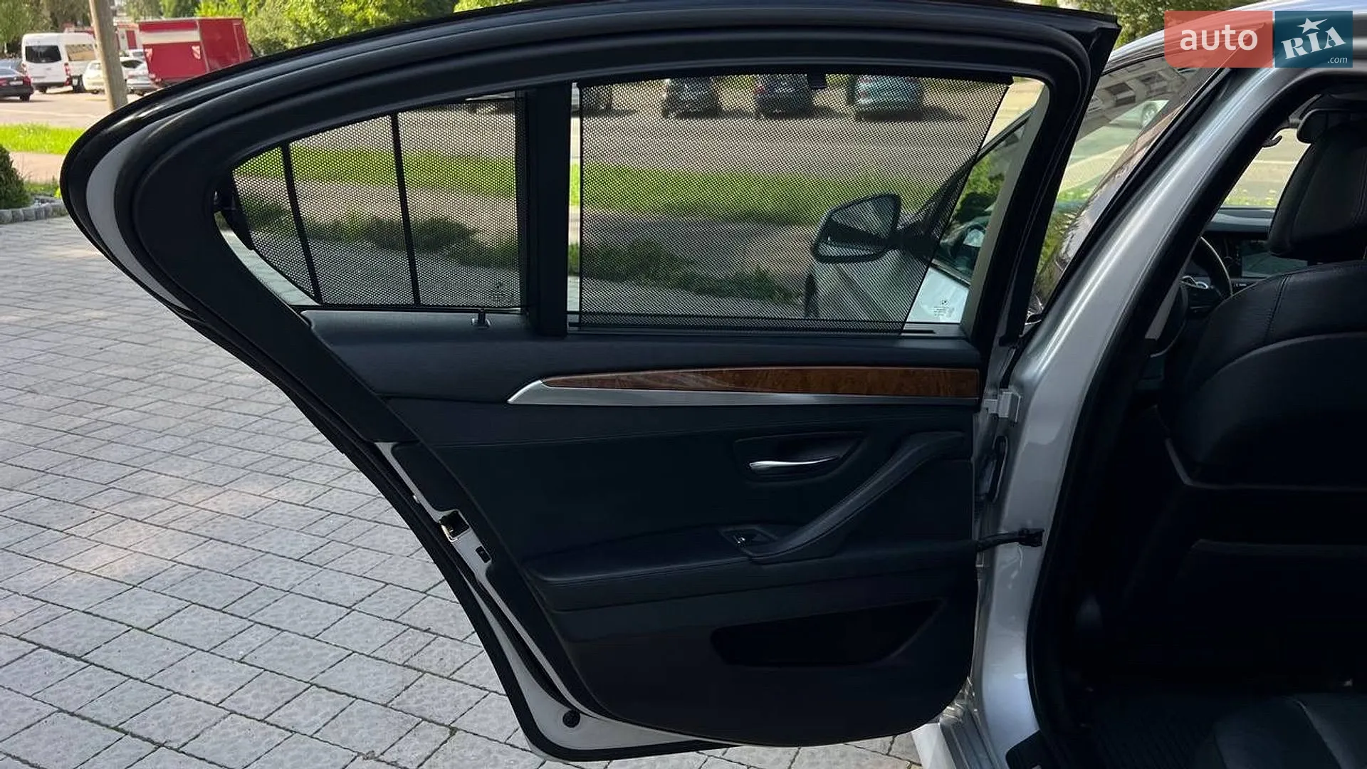 2011 BMW 5er - мініатюра 28