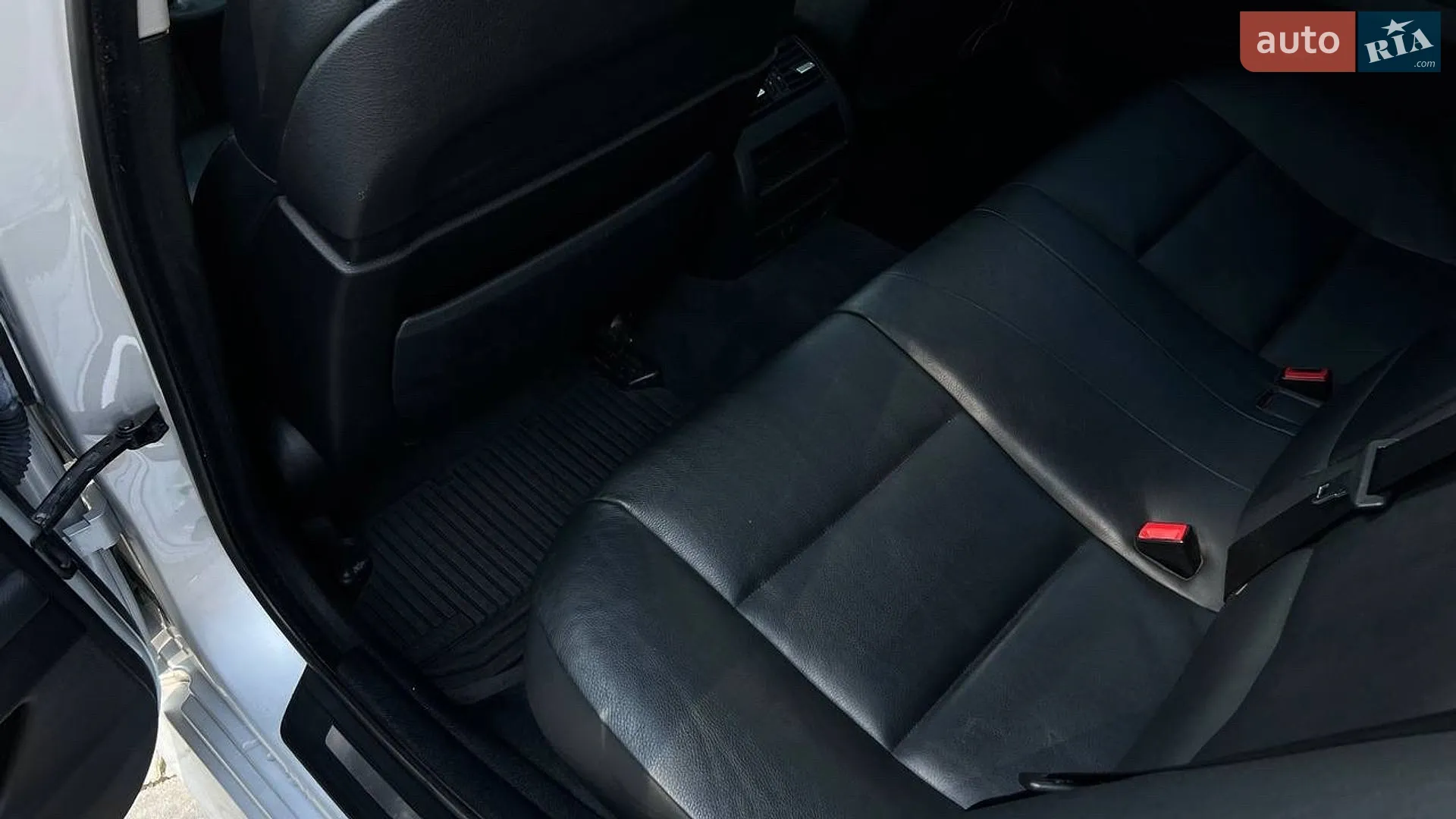 2011 BMW 5er - мініатюра 29