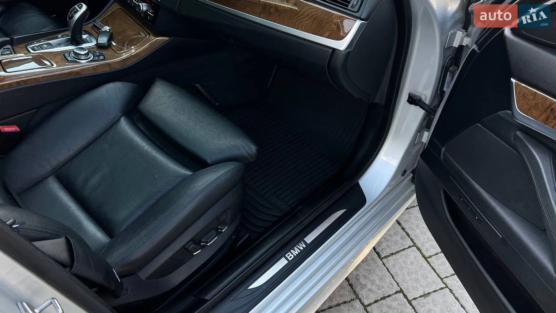 2011 BMW 5er - мініатюра 35