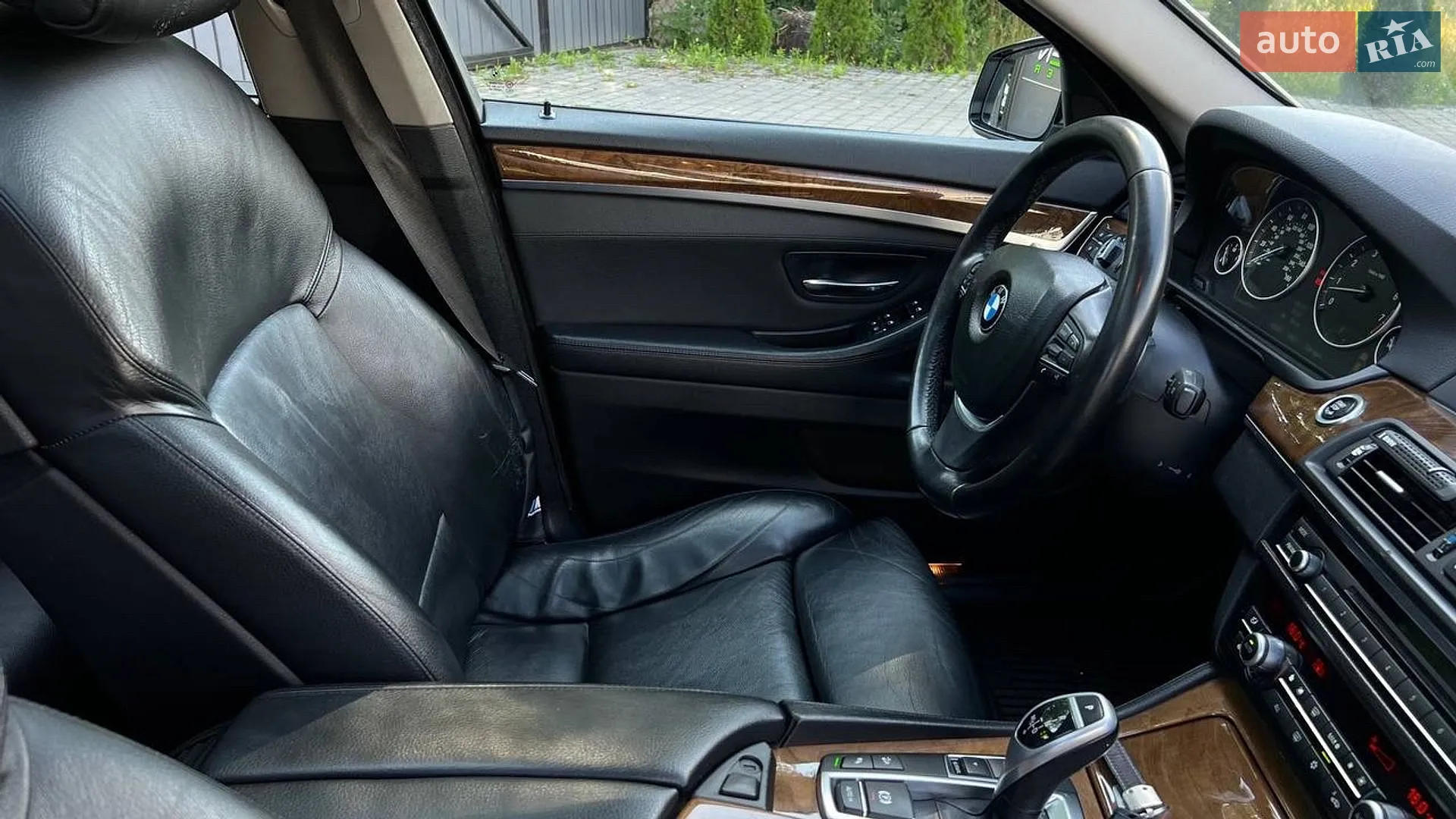 2011 BMW 5er - мініатюра 37