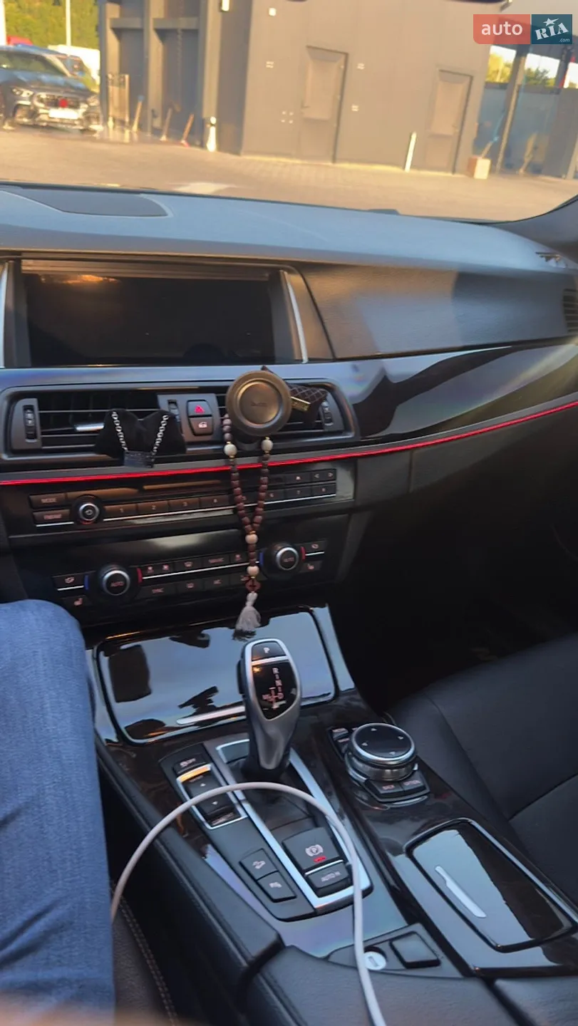 2013 BMW 5er - мініатюра 21