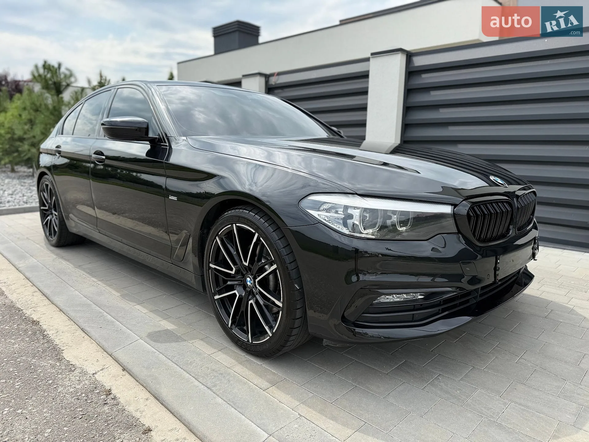 2017 BMW 5er - мініатюра 3