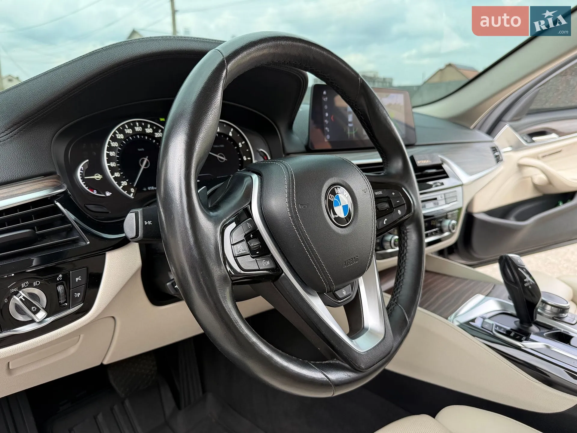 2017 BMW 5er - мініатюра 19