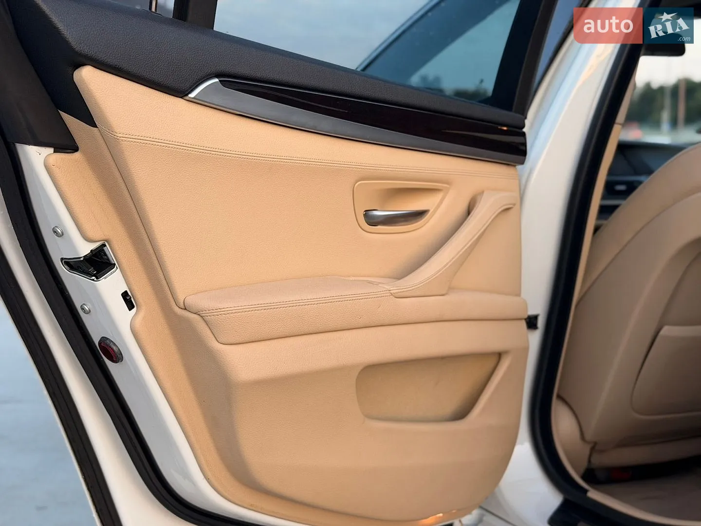 2013 BMW 5er - мініатюра 20