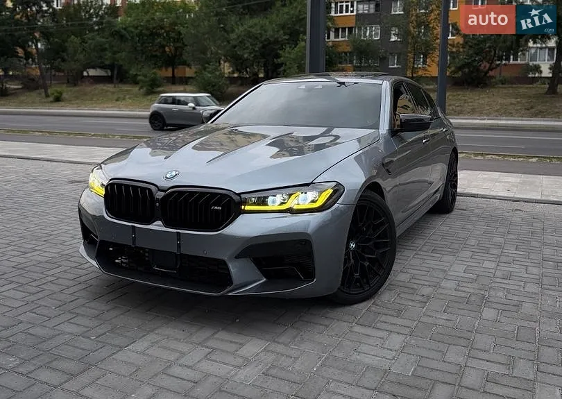 2017 BMW 5er - фото 1